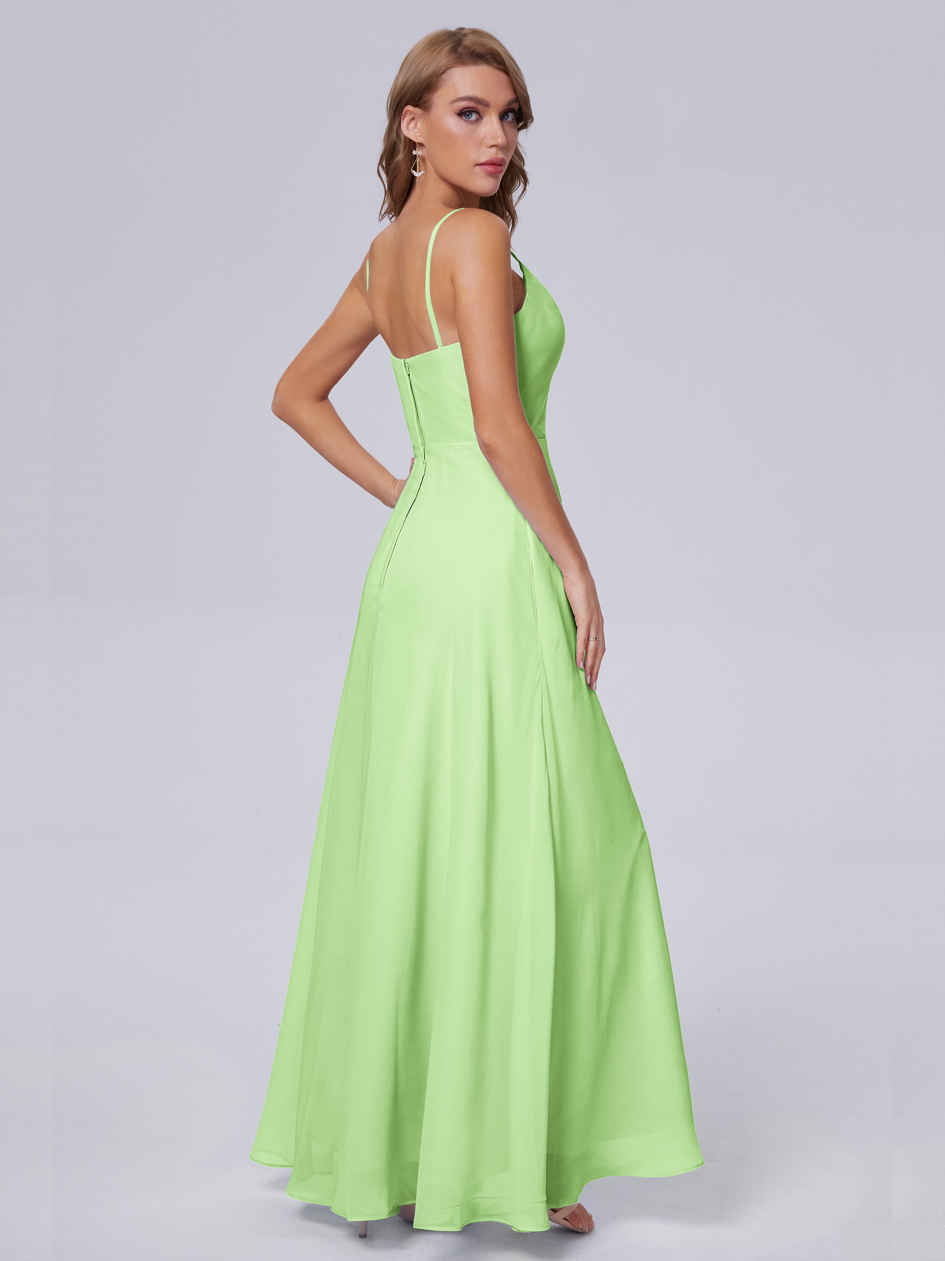 Robe Demoiselle D Honneur Vert Sauge Reese Mignonne Bretelles Spaghetti Mousseline Robes Demoiselle D'Honneur