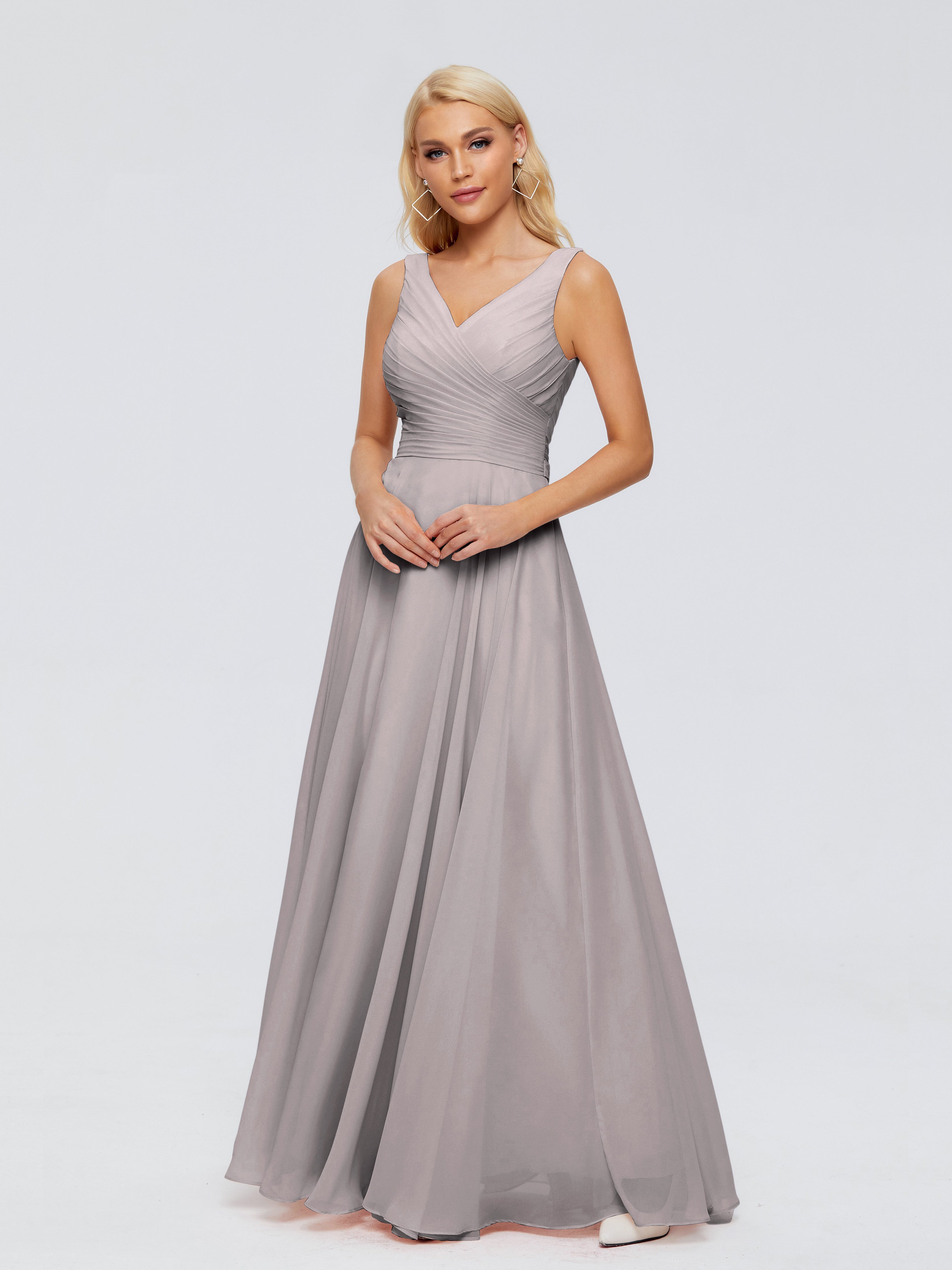 Robes De Demoiselle D'Honneur En Argent Col V Mousseline Robes Demoiselle D'Honneur Avec Ceinture