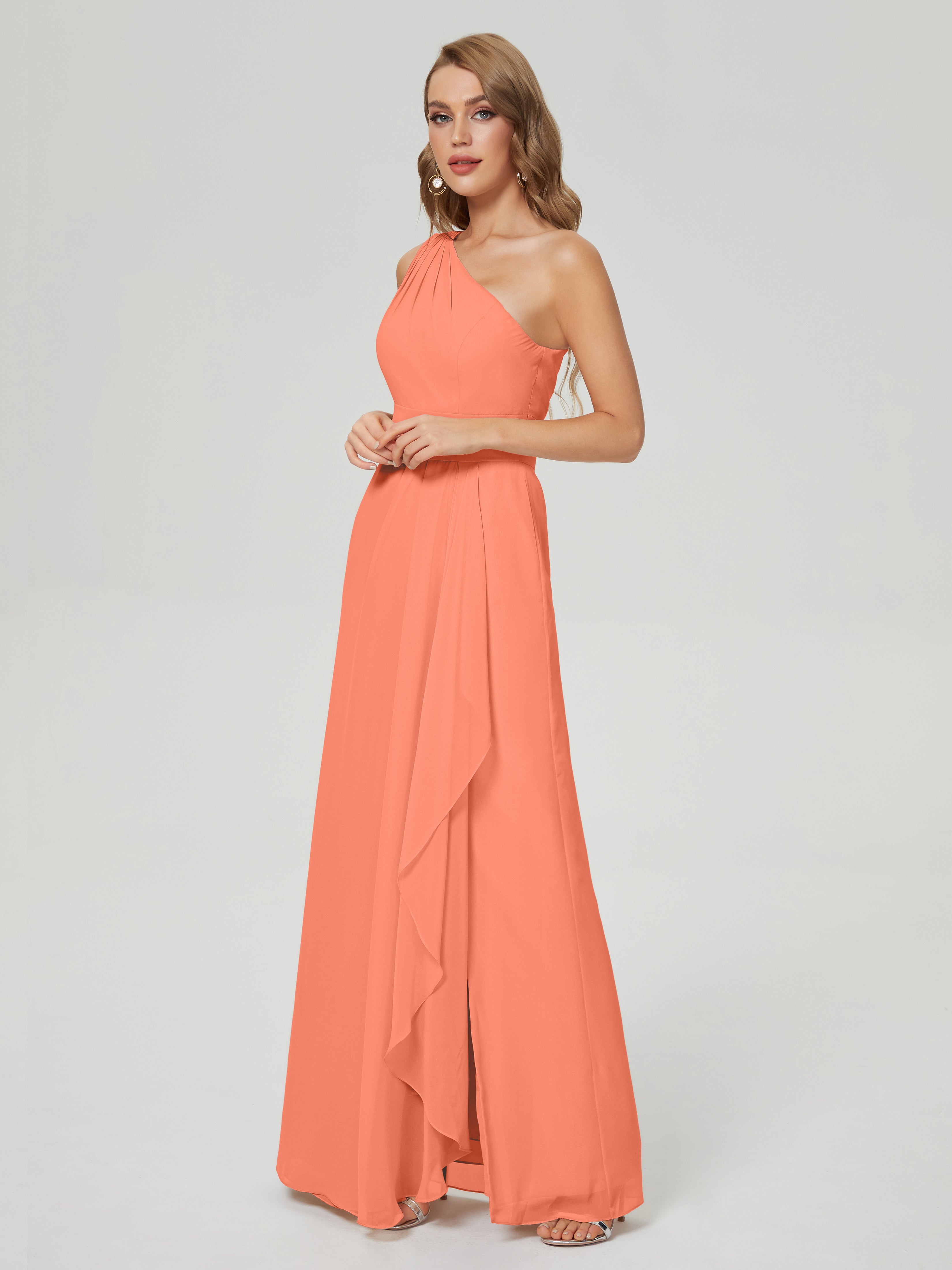 Robes De Demoiselle D'Honneur Coucher De Soleil Fendue Seule-Épaule Mousseline Robes Demoiselle D'Honneur À Volants