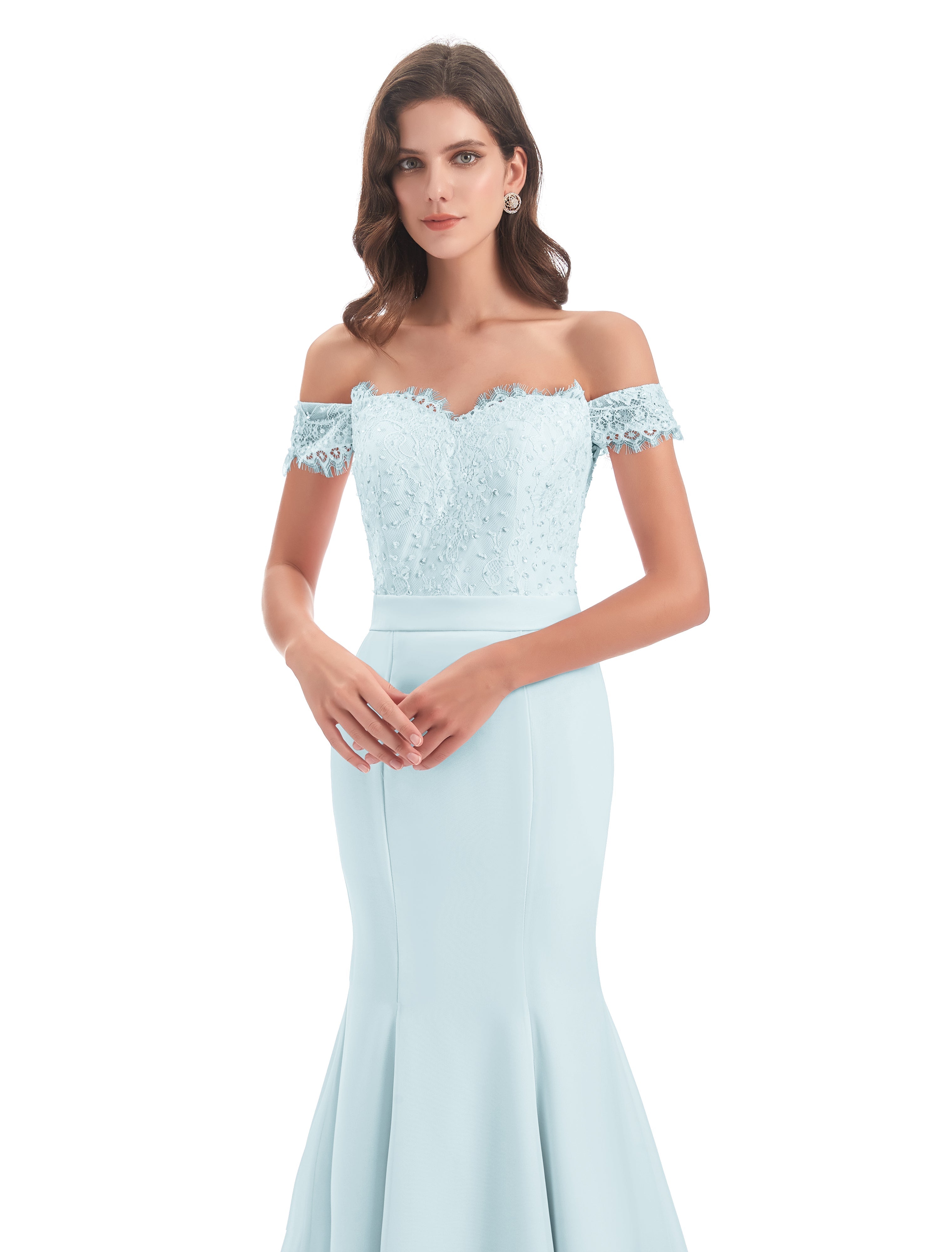 Robe De Demoiselle D'Honneur Brume Carlee Sirène Traîne Tribunal Hors-La-Épaule Robes Demoiselle D'Honneur
