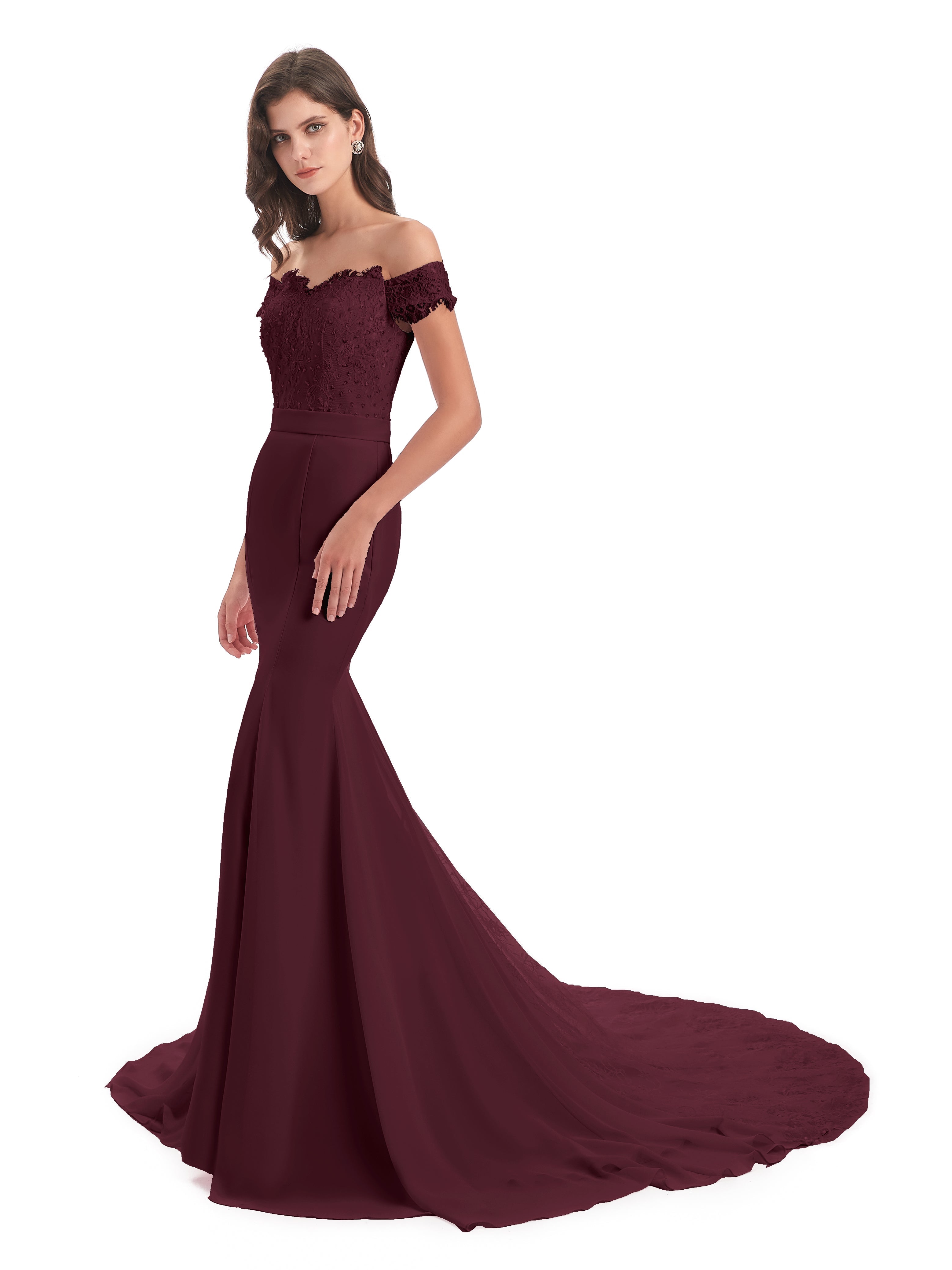 Robes De Demoiselle D'Honneur Cabernet Carlee Sirène Traîne Tribunal Hors-La-Épaule Robes Demoiselle D'Honneur