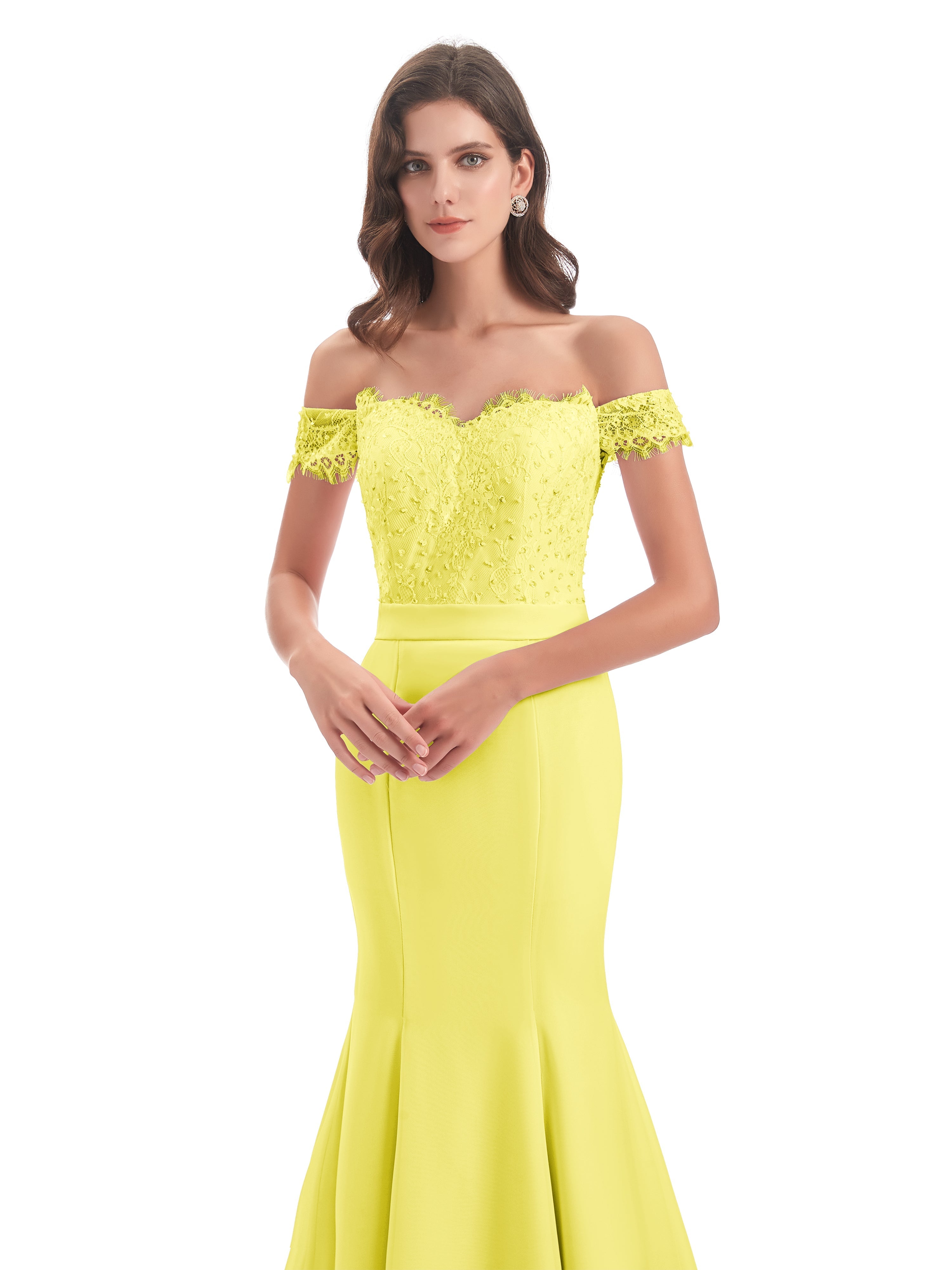 Robes De Demoiselle D'Honneur Citron Carlee Sirène Traîne Tribunal Hors-La-Épaule Robes Demoiselle D'Honneur