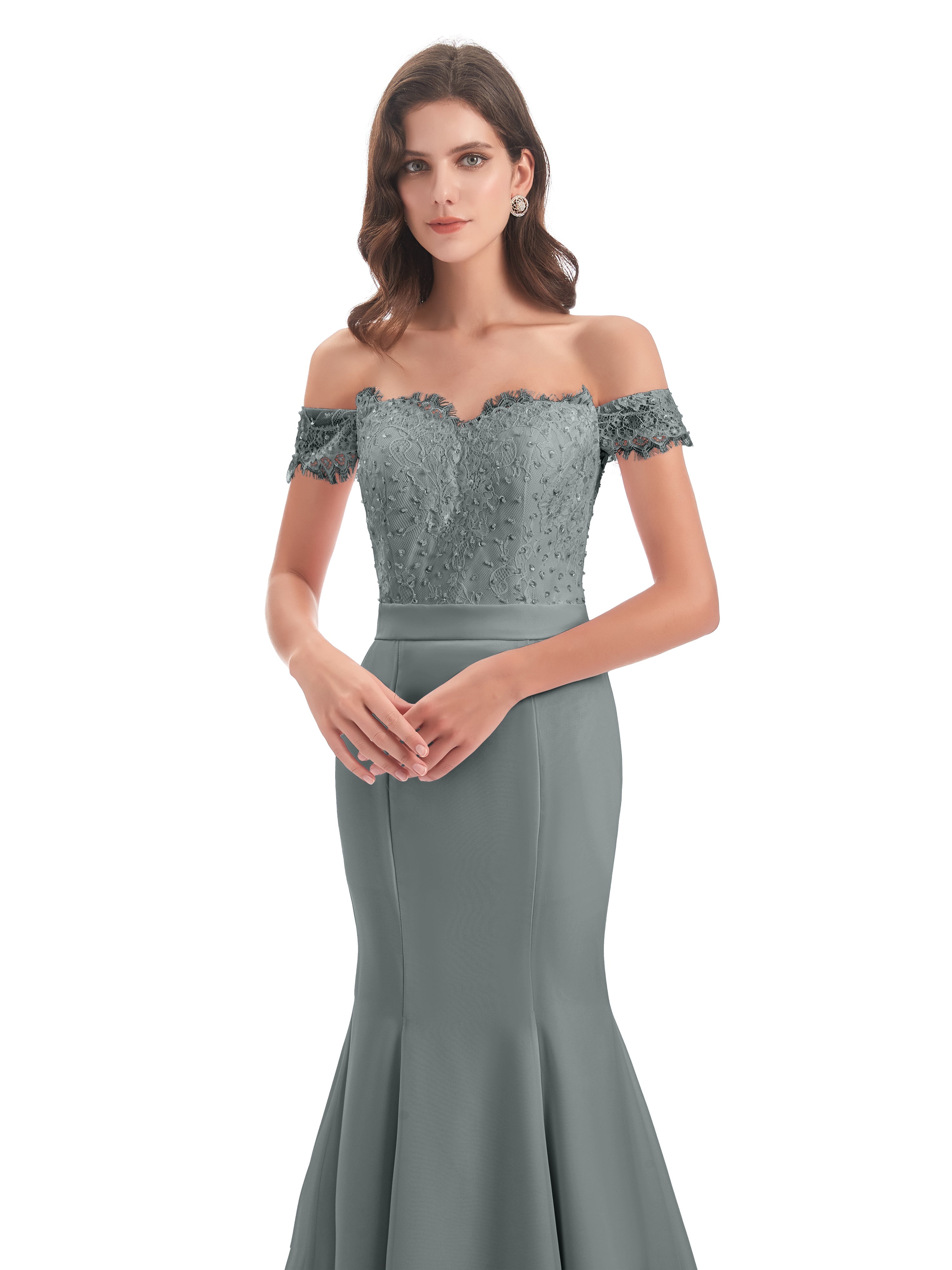 Robe Grise Demoiselle D Honneur Carlee Sirène Traîne Tribunal Hors-La-Épaule Robes Demoiselle D'Honneur