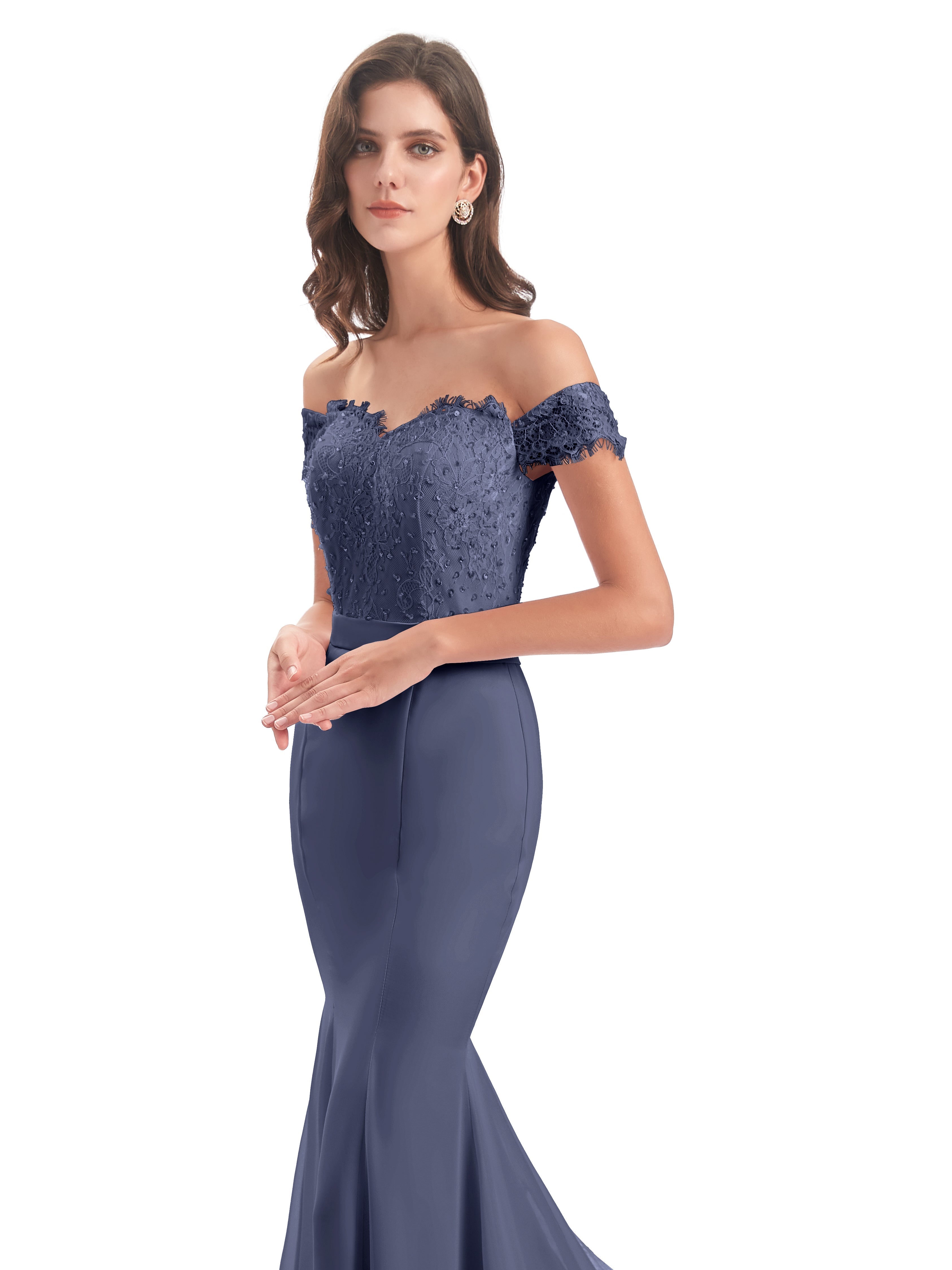 Robes De Demoiselle D'Honneur Bleu Orageux Carlee Sirène Traîne Tribunal Hors-La-Épaule Robes Demoiselle D'Honneur