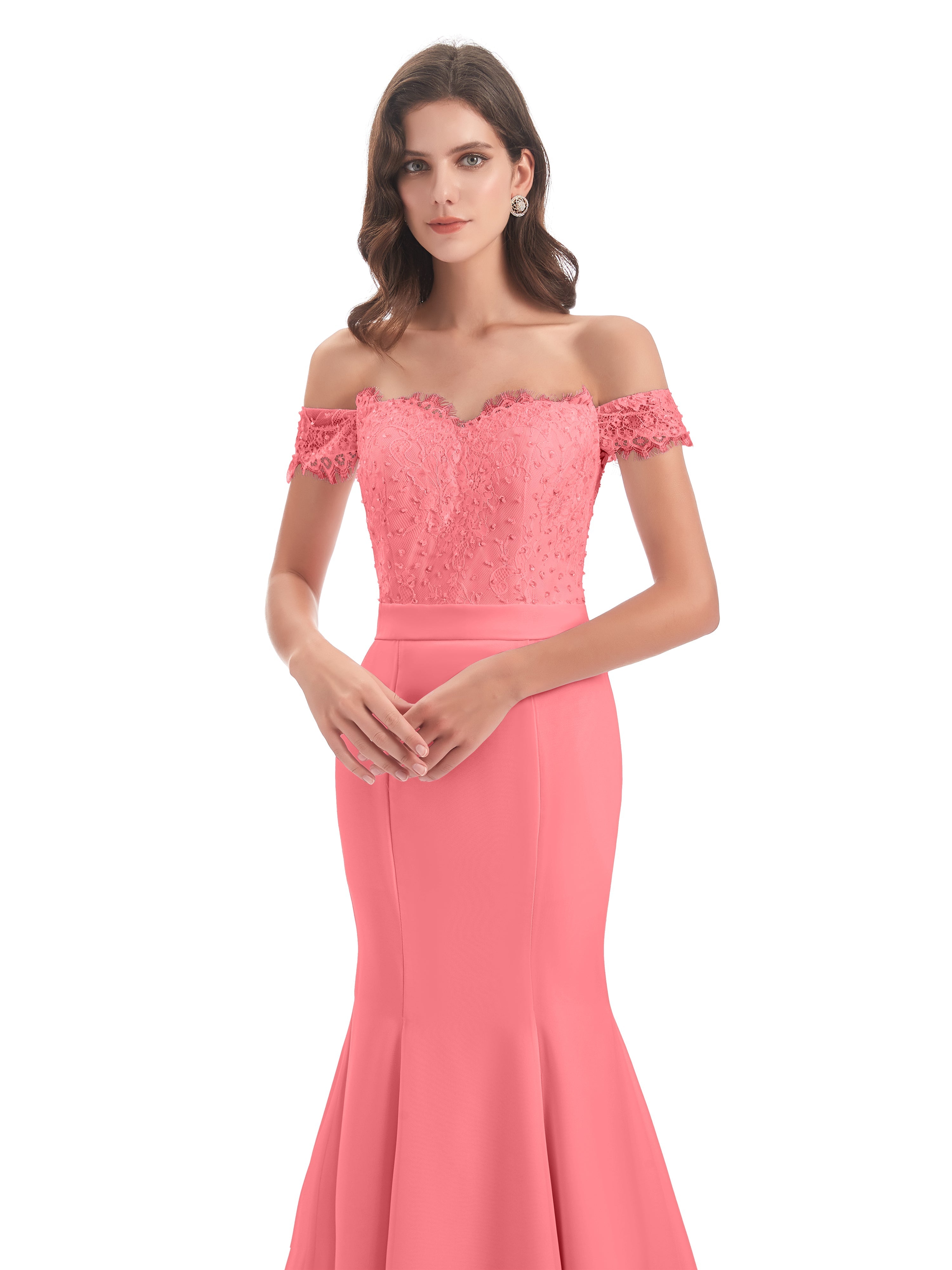 Robes De Demoiselle D'Honneur Pastèque Carlee Sirène Traîne Tribunal Hors-La-Épaule Robes Demoiselle D'Honneur