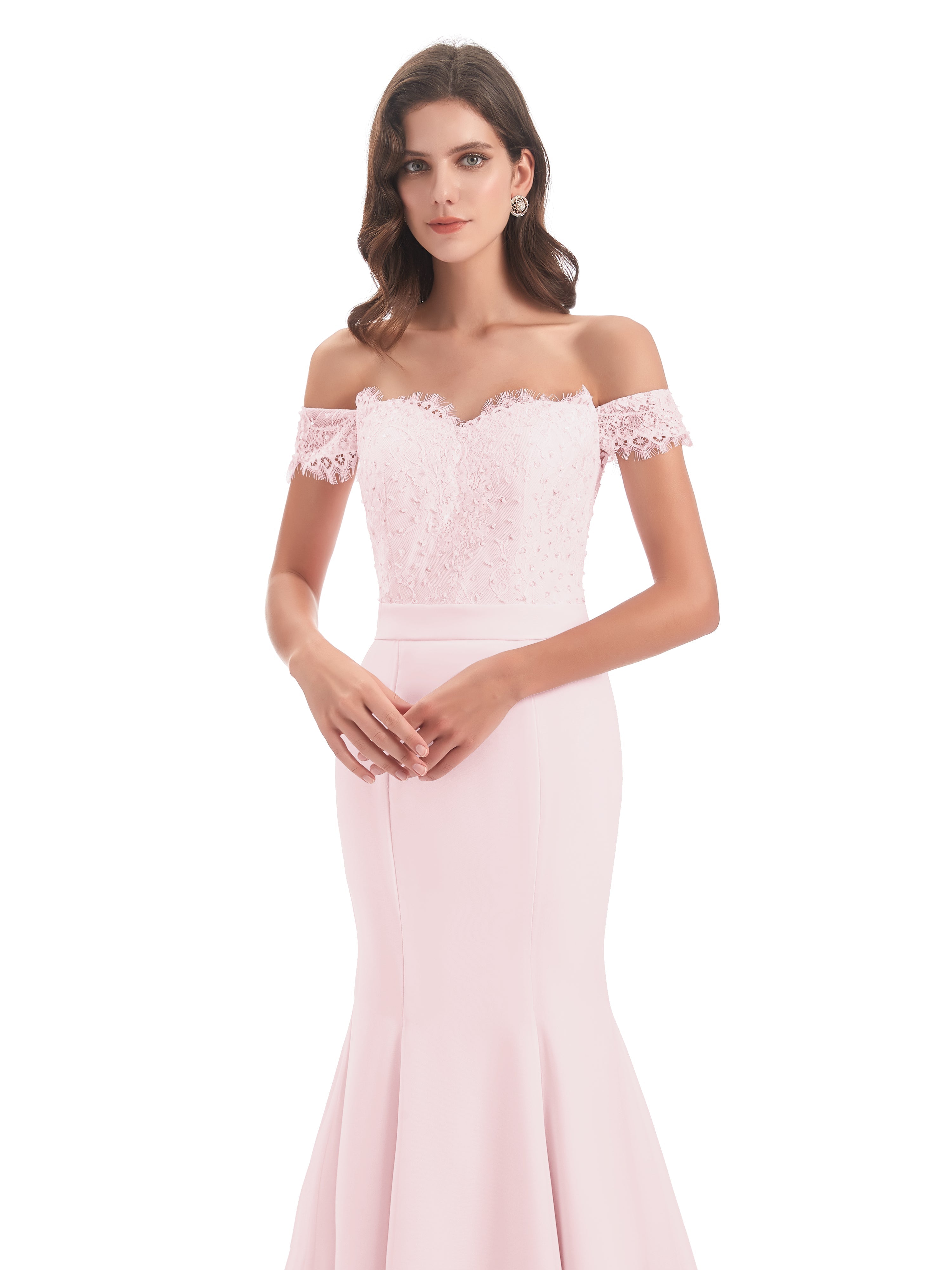 Robe Rose Pale Demoiselle D Honneur Carlee Sirène Traîne Tribunal Hors-La-Épaule Robes Demoiselle D'Honneur