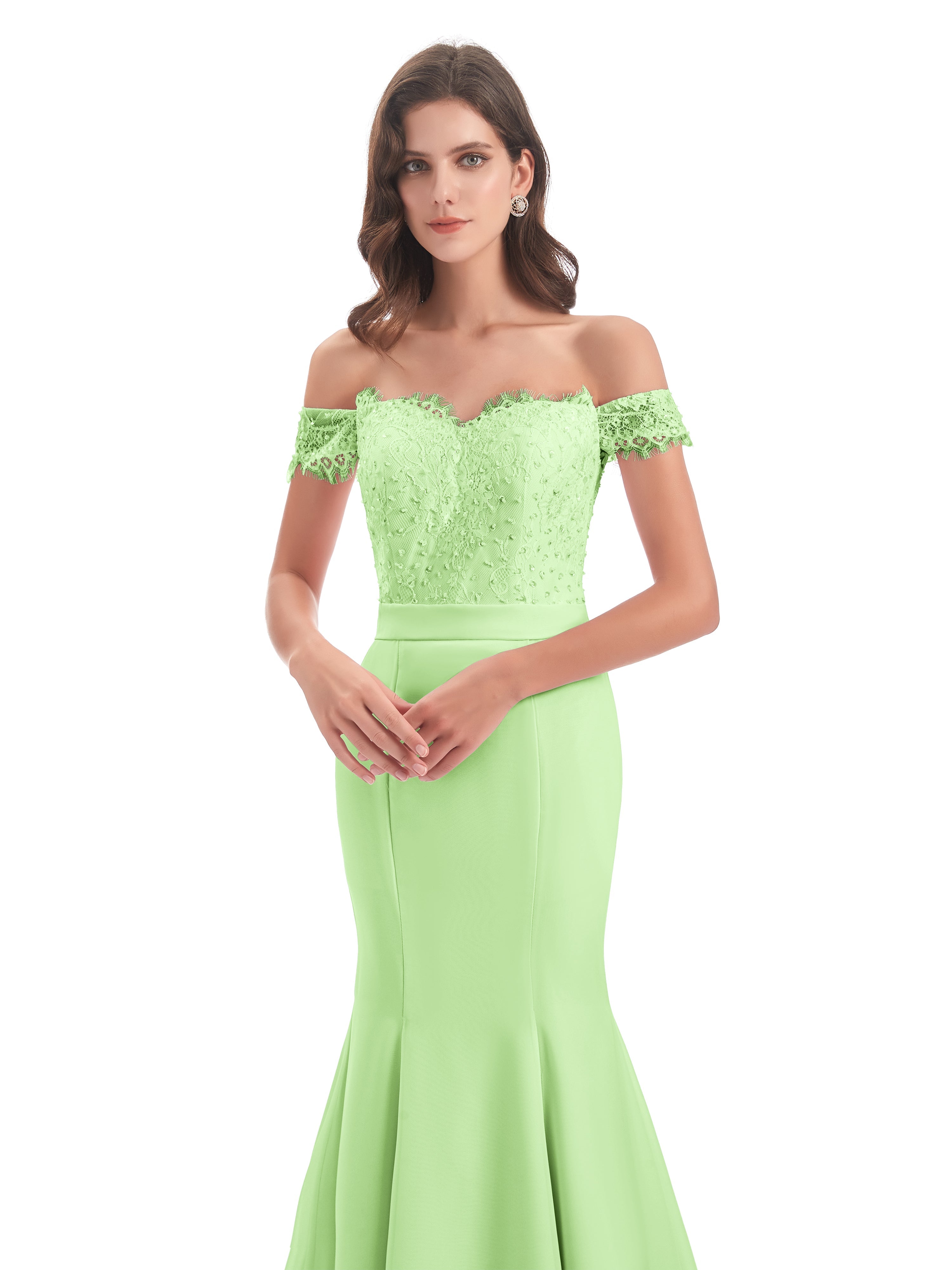 Robe Demoiselle D Honneur Vert Sauge Carlee Sirène Traîne Tribunal Hors-La-Épaule Robes Demoiselle D'Honneur