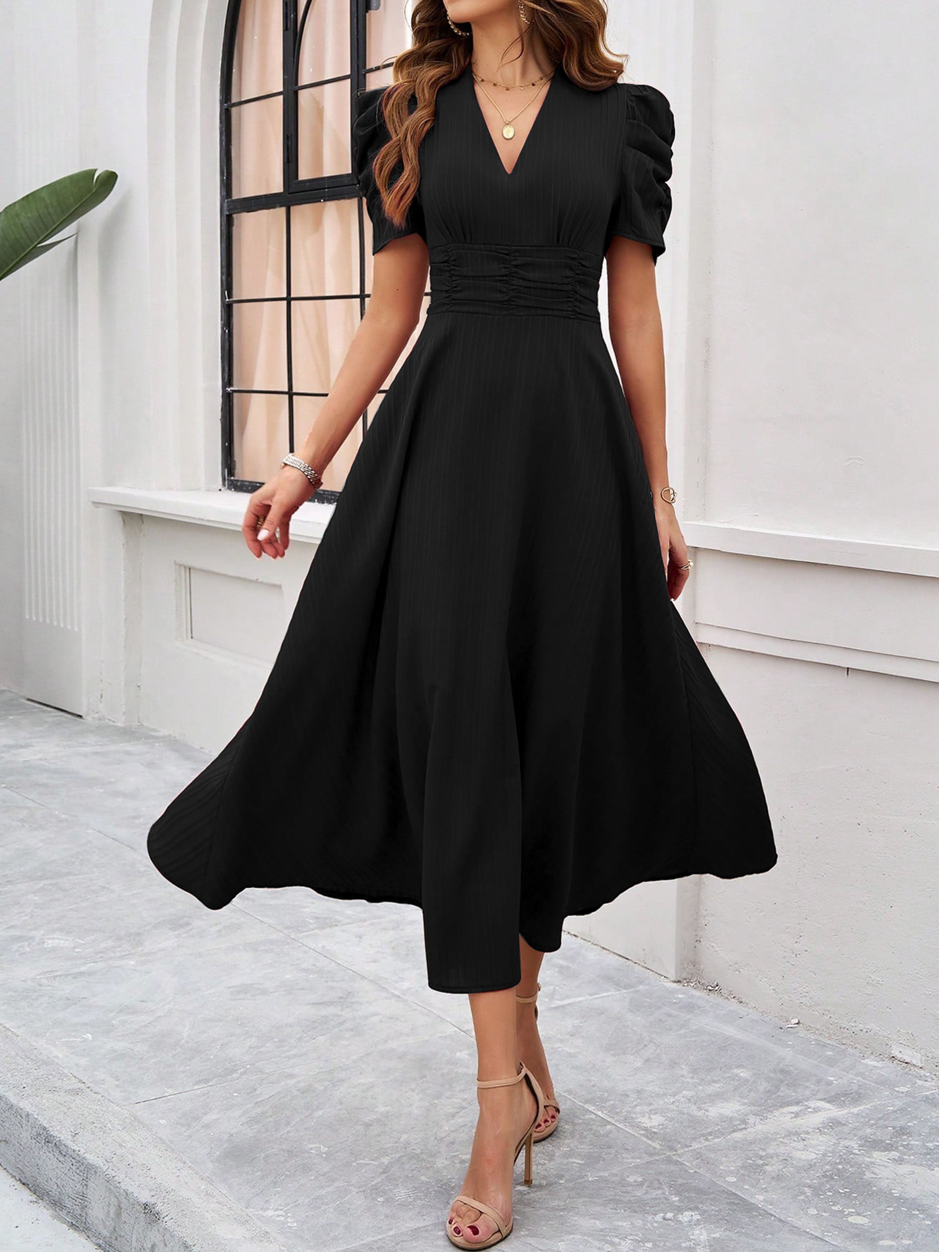 Robe Invitée Mariage Noire Élégante Coupe A à Manches et Taille Empire