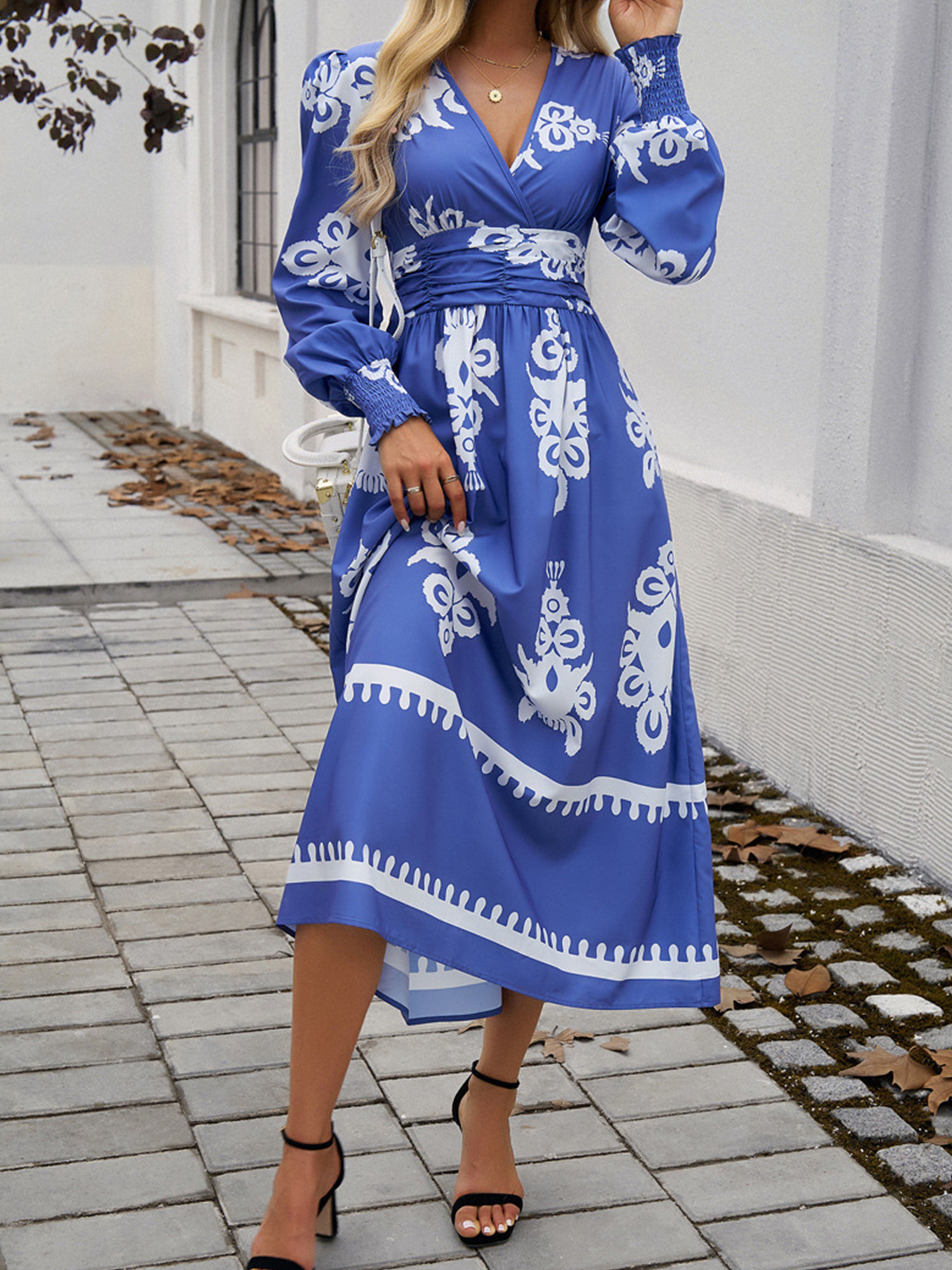 Robe Invitée Mariage à Contraste de Bleu Encolure en V à Manches Longues et Taille Empire