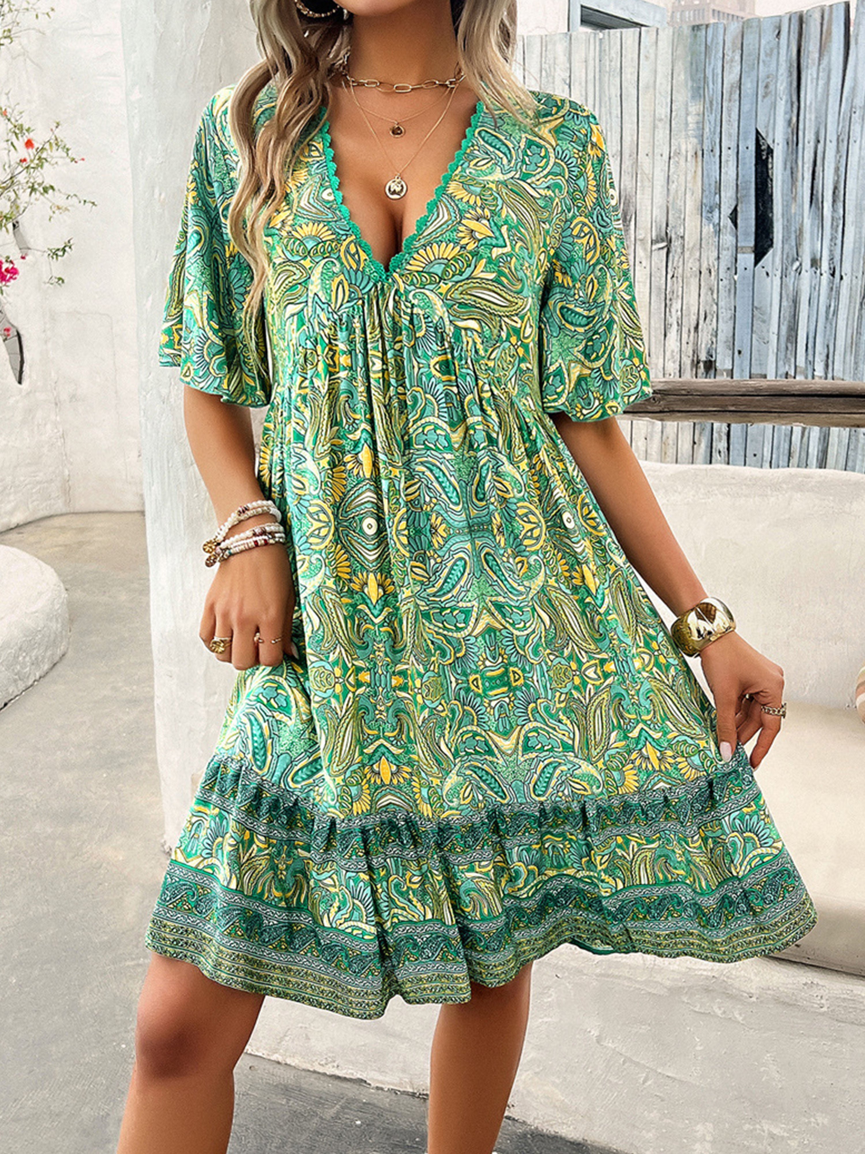 Robe Bohème Invitée Mariage Vert Imprimé Floral à Demi Manches et Encolure en V