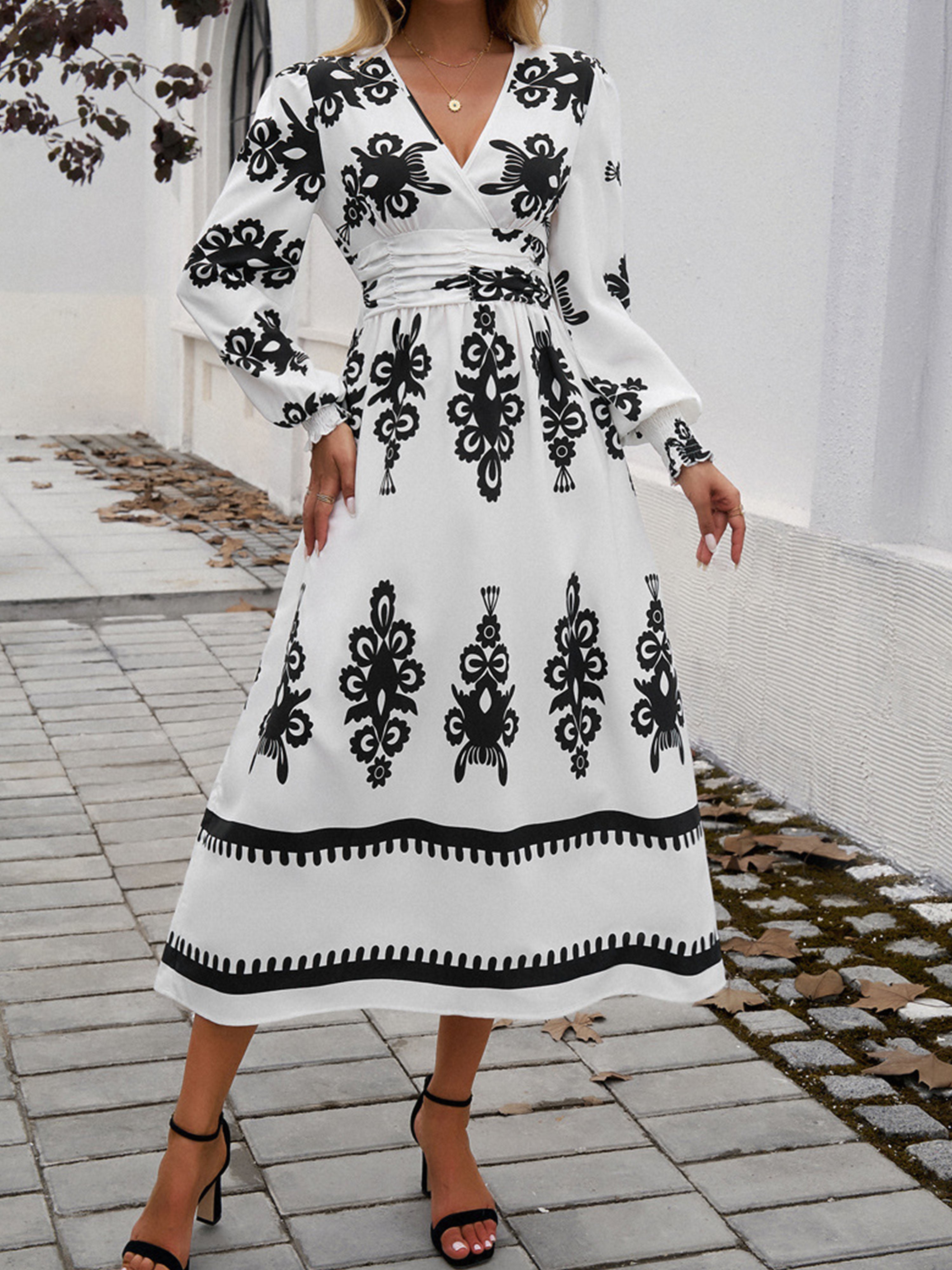 Robe Invitée Mariage à Contraste de Blanche Encolure en V à Manches Longues et Taille Empire
