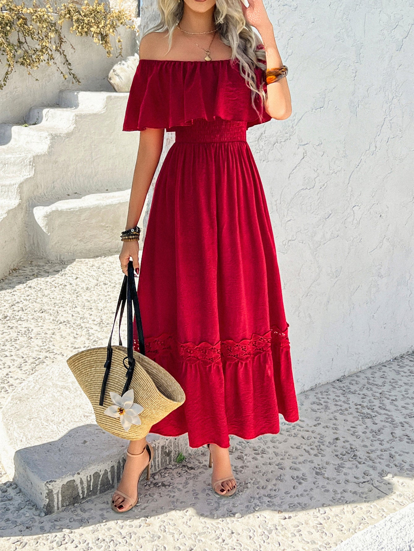Robe Invitée Mariage Rouge Epaule Dénudée Manches Courtes Bustier Volanté