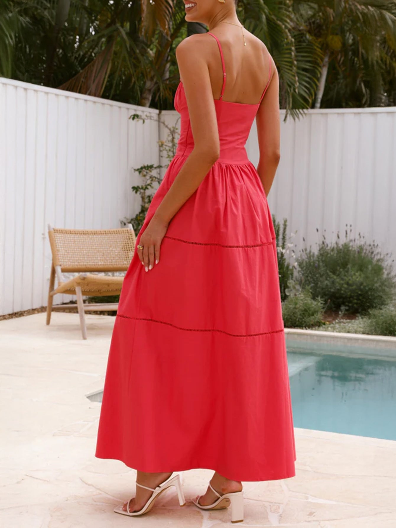 Robe Invitée Mariage ROUGE Encolure Carrée à Bretelles Fines