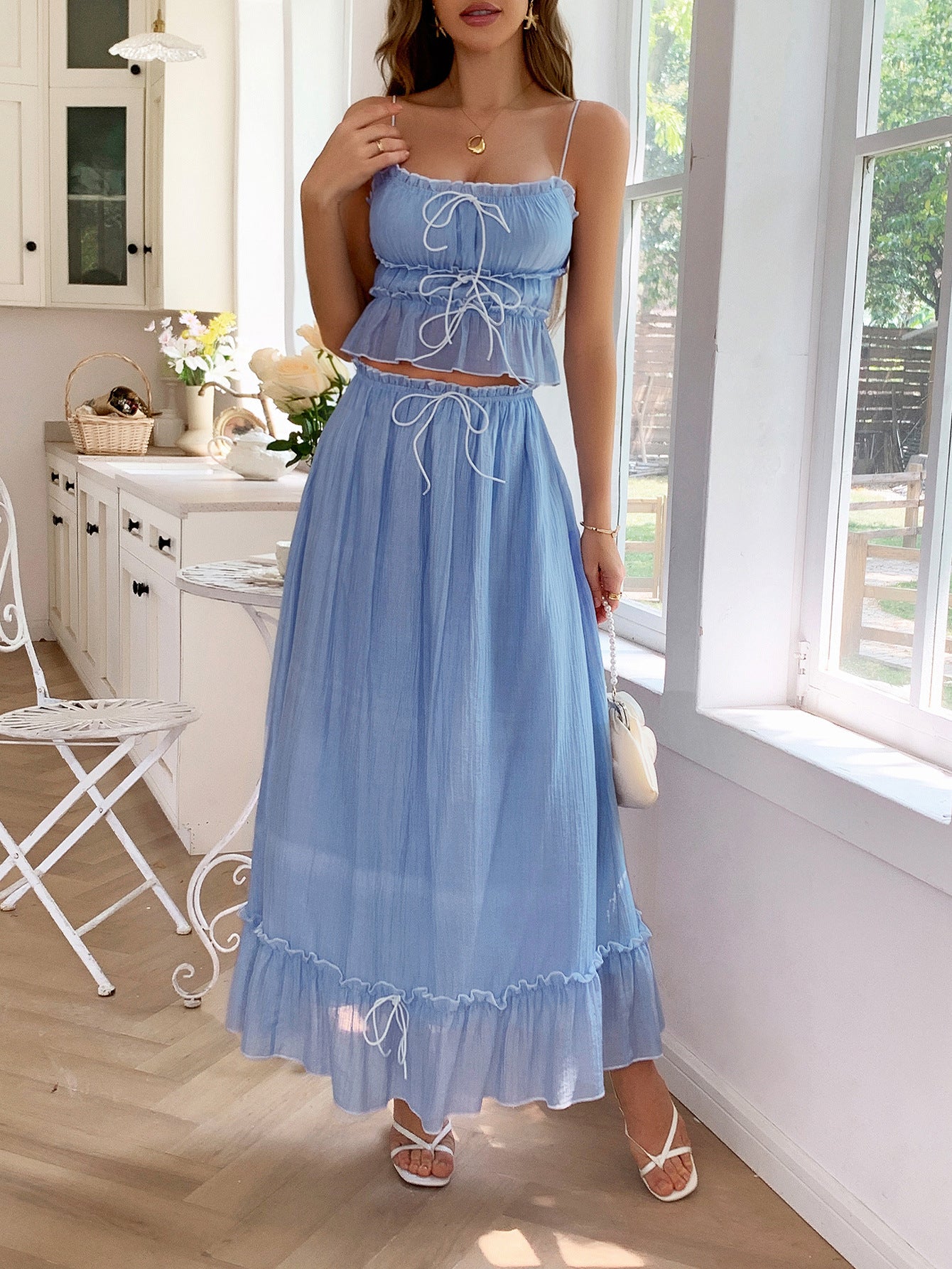 Ensemble 2 Pièces Mariage Bleu Bustier Volanté et Robe à Bretelles Fines