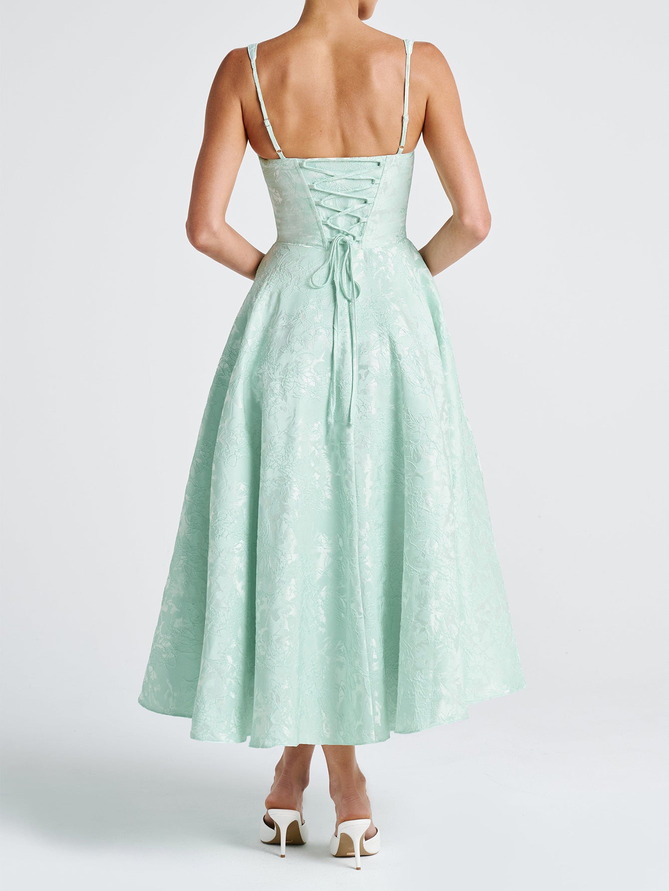 Robe Invitée Mariage VERT_MENTHE Florale Encolure Illusion Bretelles Élégantes