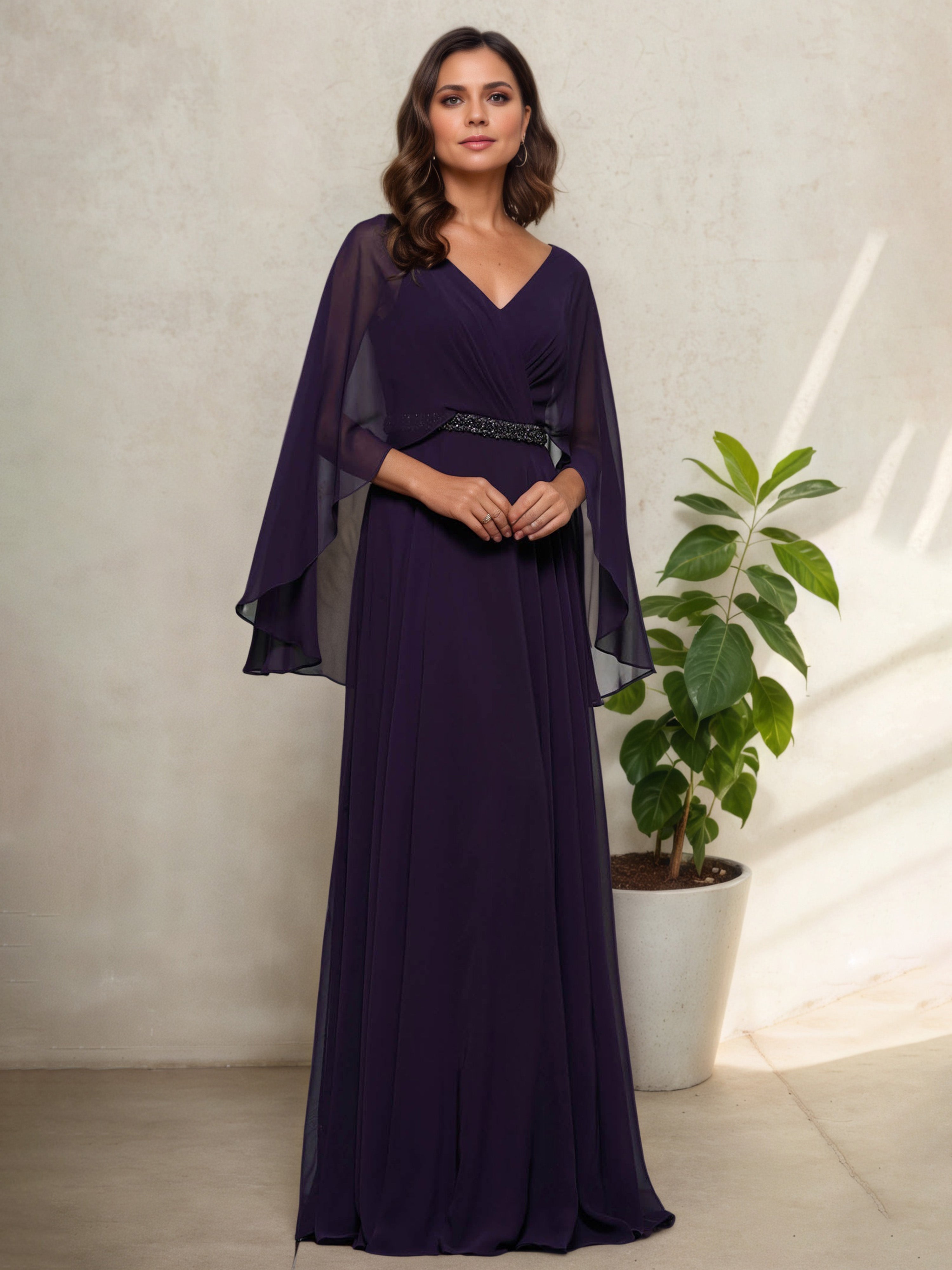 Robe Mère de la Mariée Aubergine Longue Silhouette A-Line à Décolleté en V avec Châle