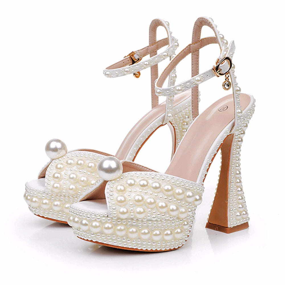 Biscornu Chaussures de mariage formelles avec grosse plateforme et perles