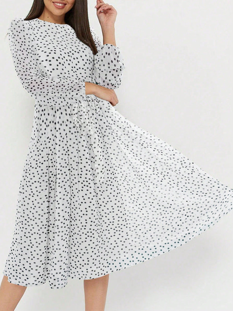 Robe Invitée Mariage Blanche Mi-Longue Col Ras du Cou et Manches Longues