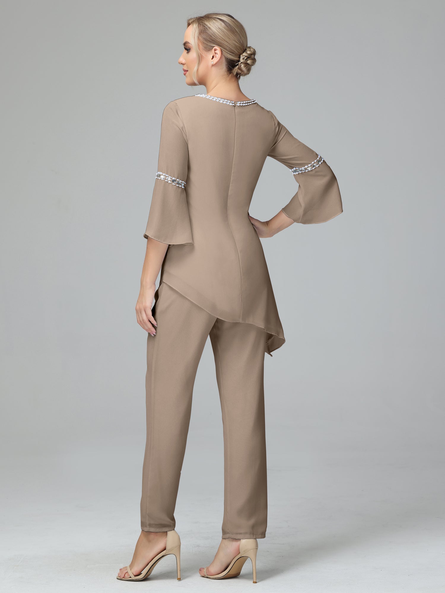 TAUPE