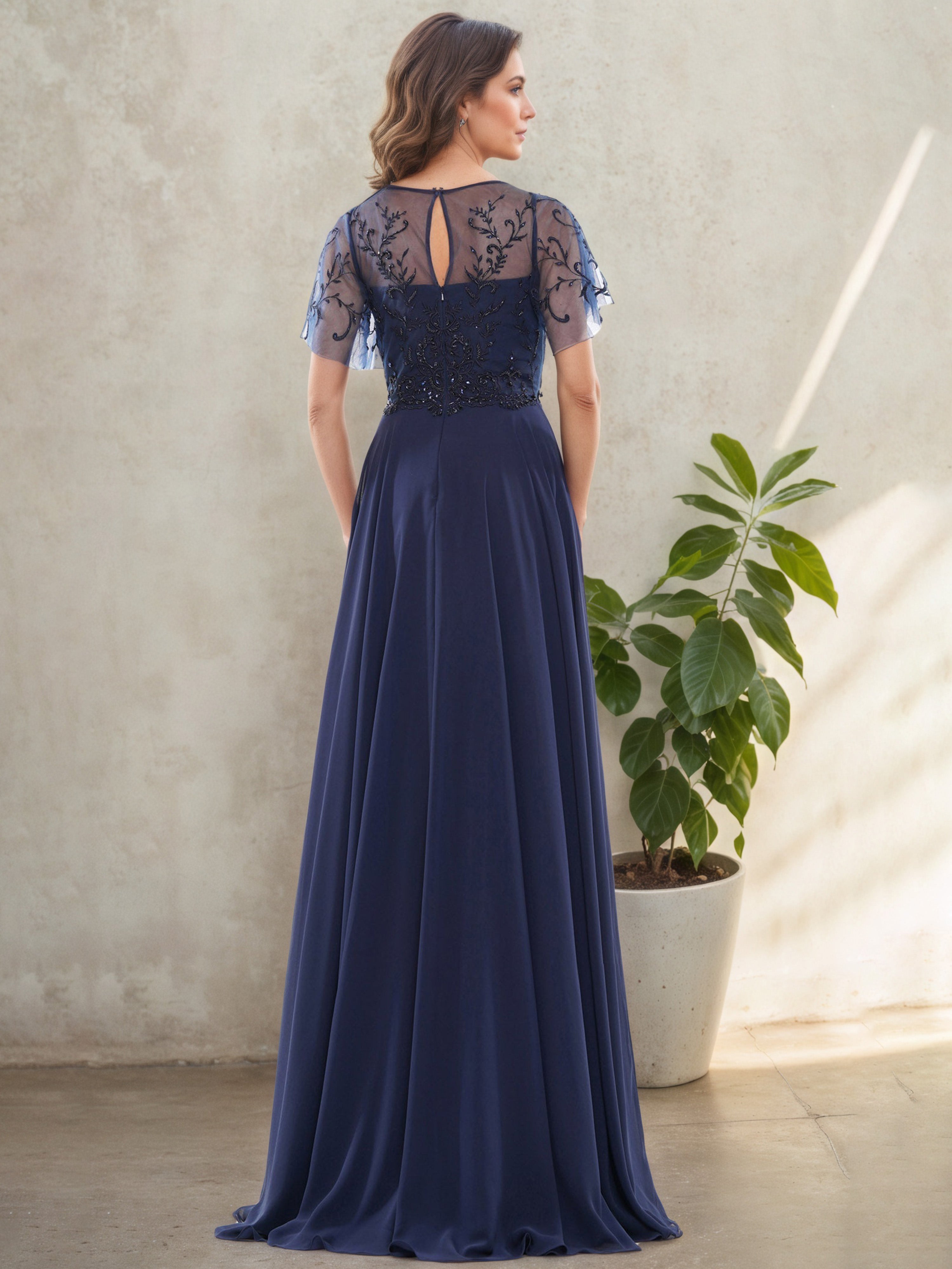 Robe Mère de la Mariée Bleu Marine Silhouette A-Line à Encolure Transparente