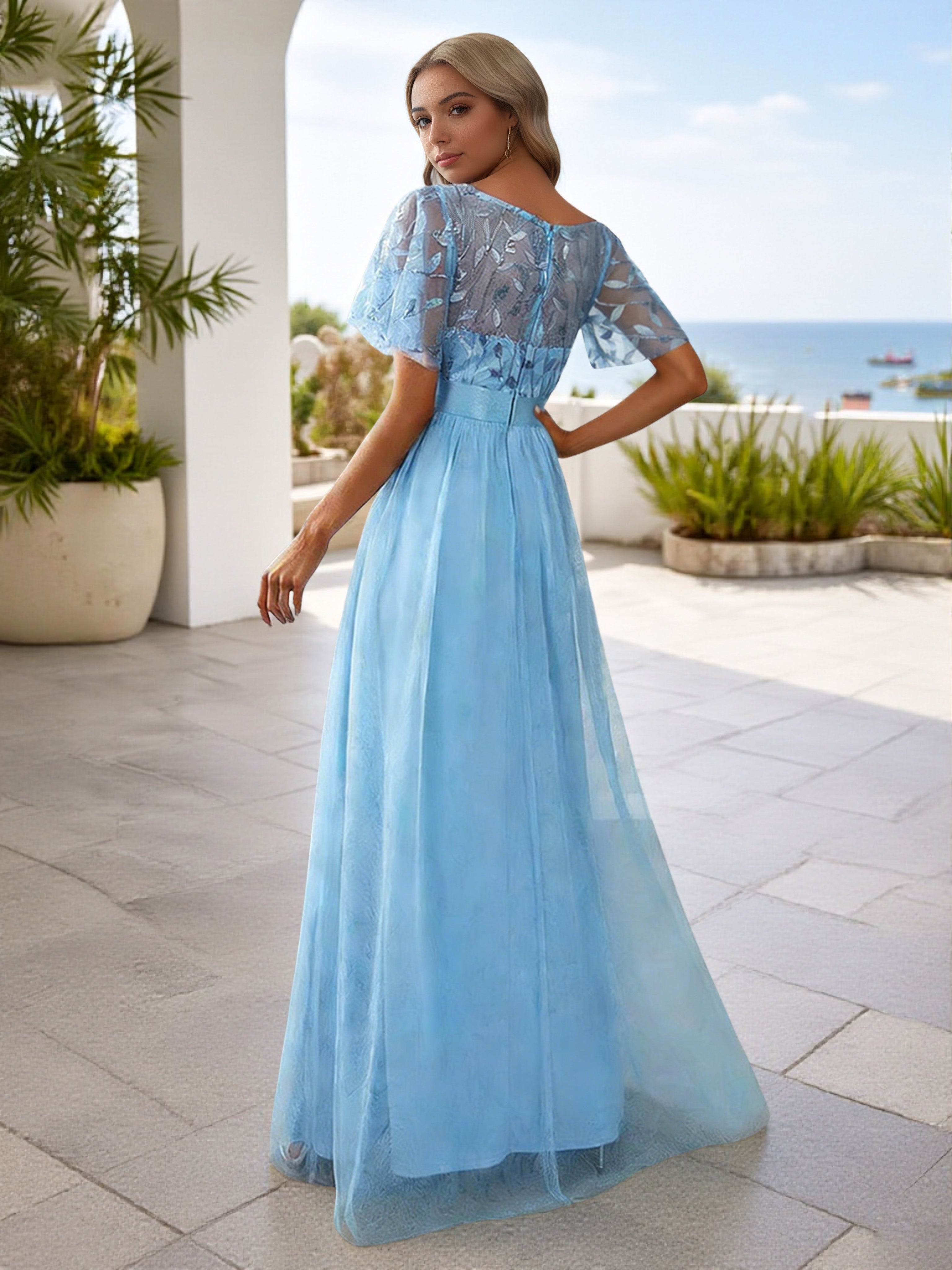 Cicinia Robe Demoiselle d’Honneur Bleu Ciel A-Line Manches Courtes Brodée Longueur Sol