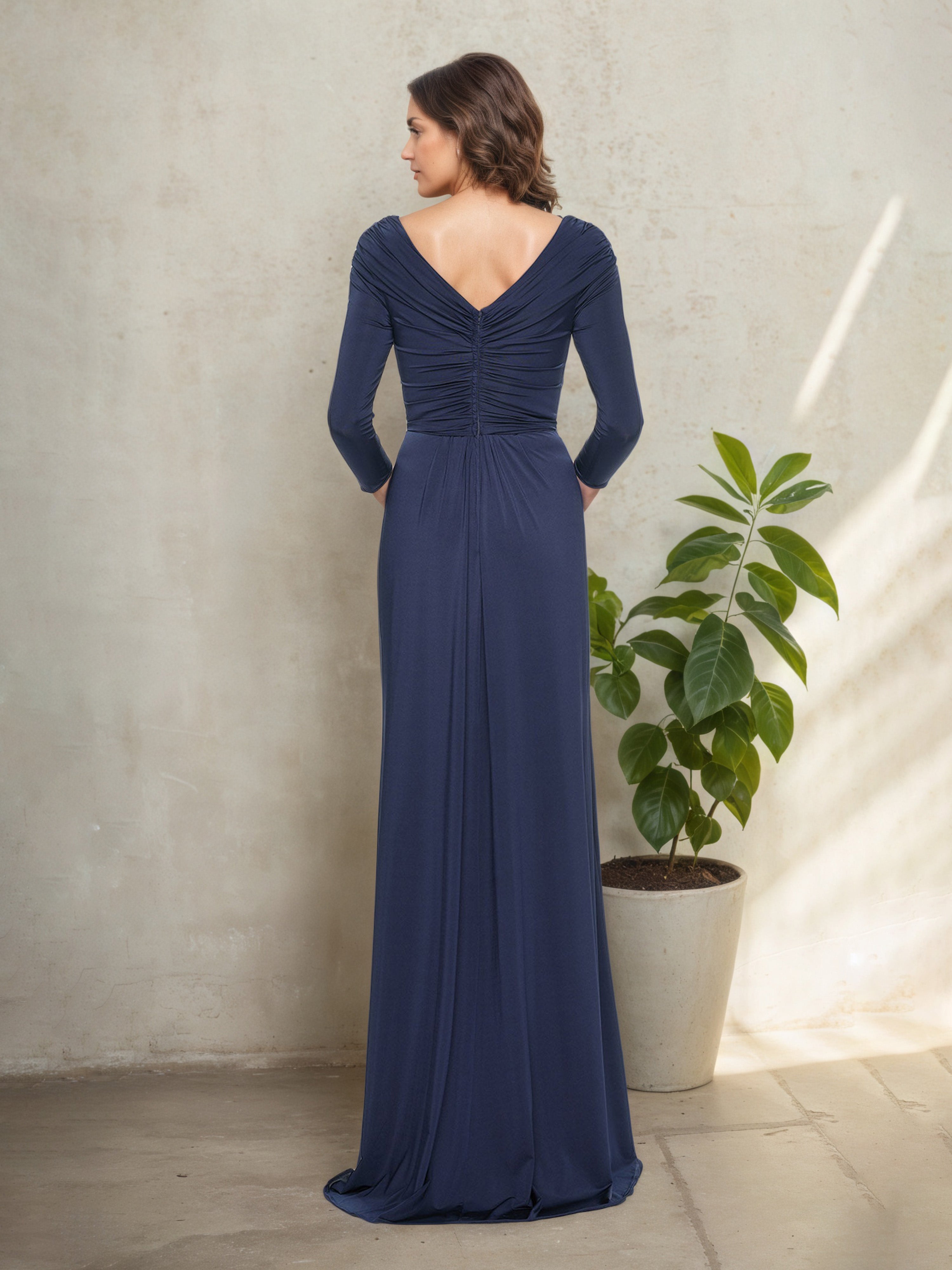 Robe Mère de la Mariée MARINE_FONCE à Plissés Manches 3/4 à Décolleté en V avec Volant Latéral