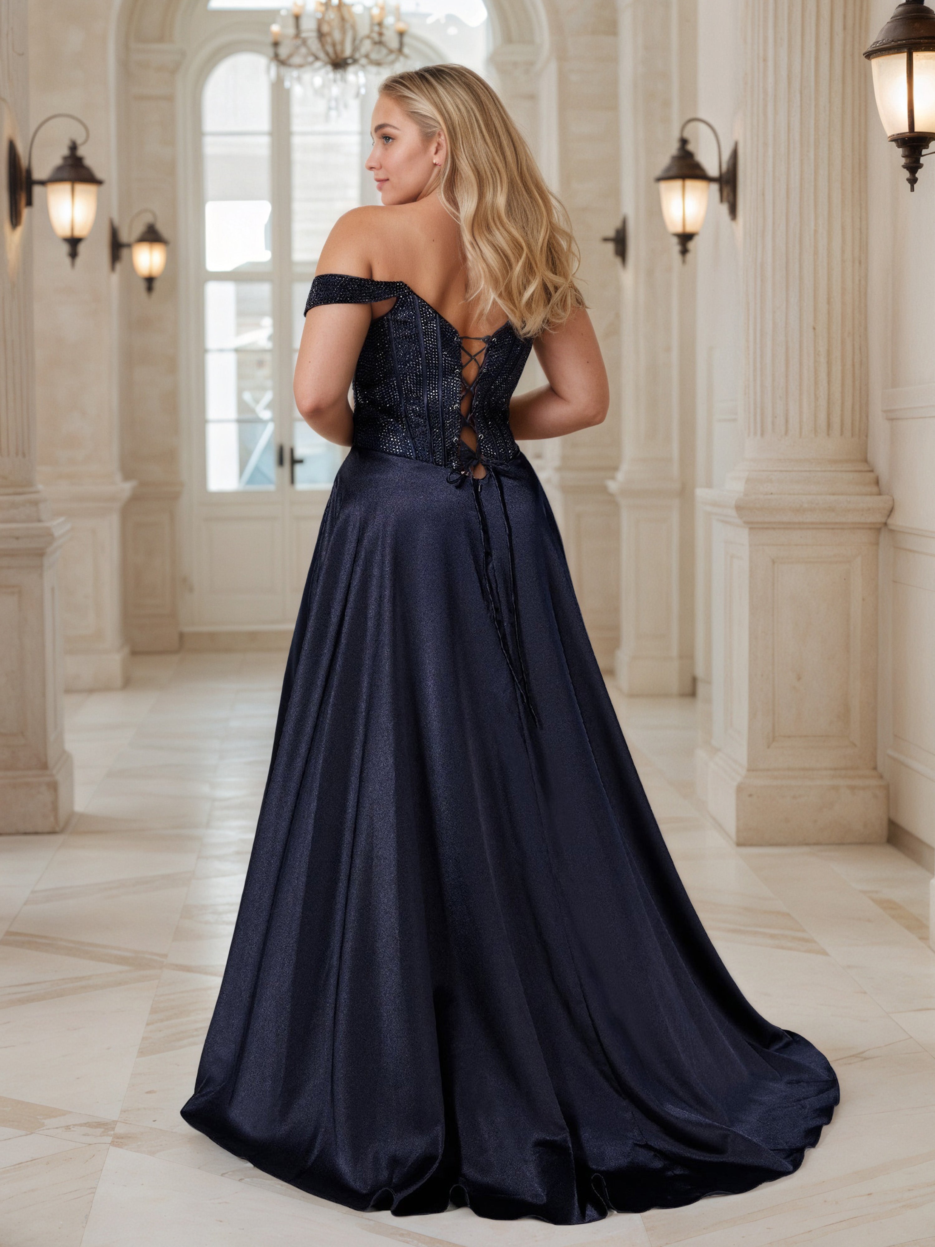 Robe de Bal Bleu Marine à Épaules Dénudées Grande Taille Coupe A-Line avec Traîne Balayage et Broderies