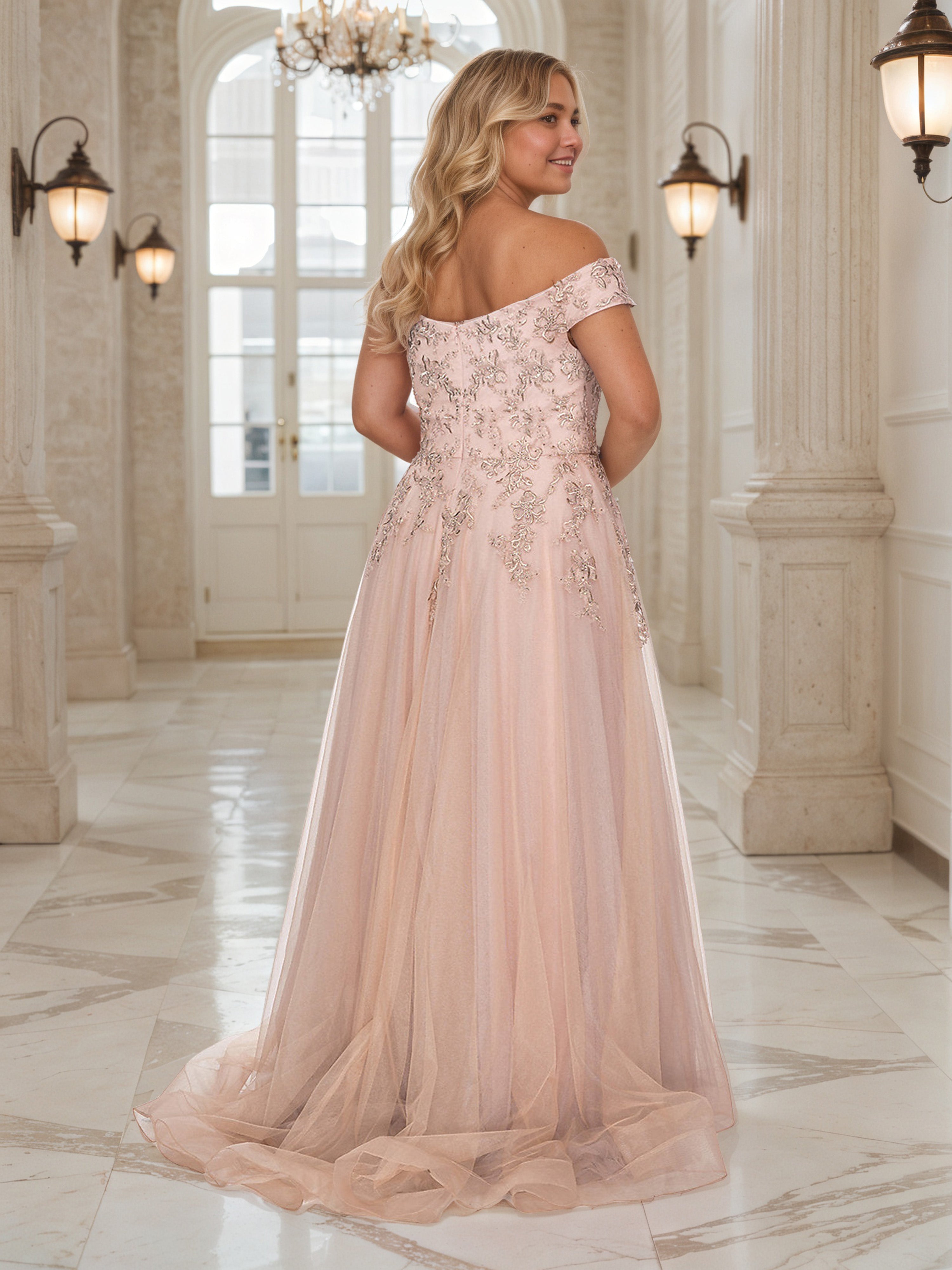 Robe De Bal CORAIL à Épaules Dénudées avec Appliqués Dentelle Grande Taille Coupe A-Line et Fente Haute