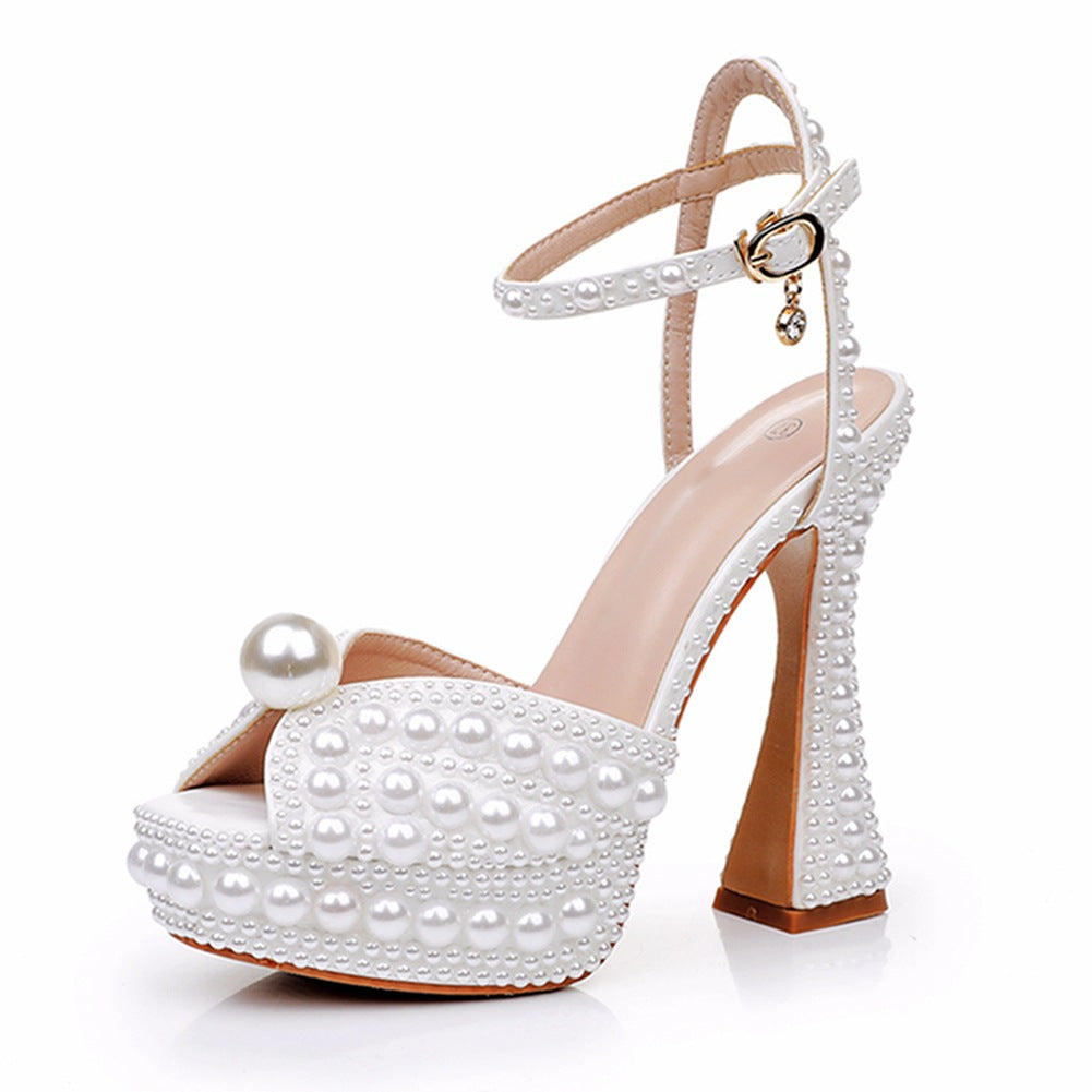 Biscornu Chaussures de mariage formelles avec grosse plateforme et perles