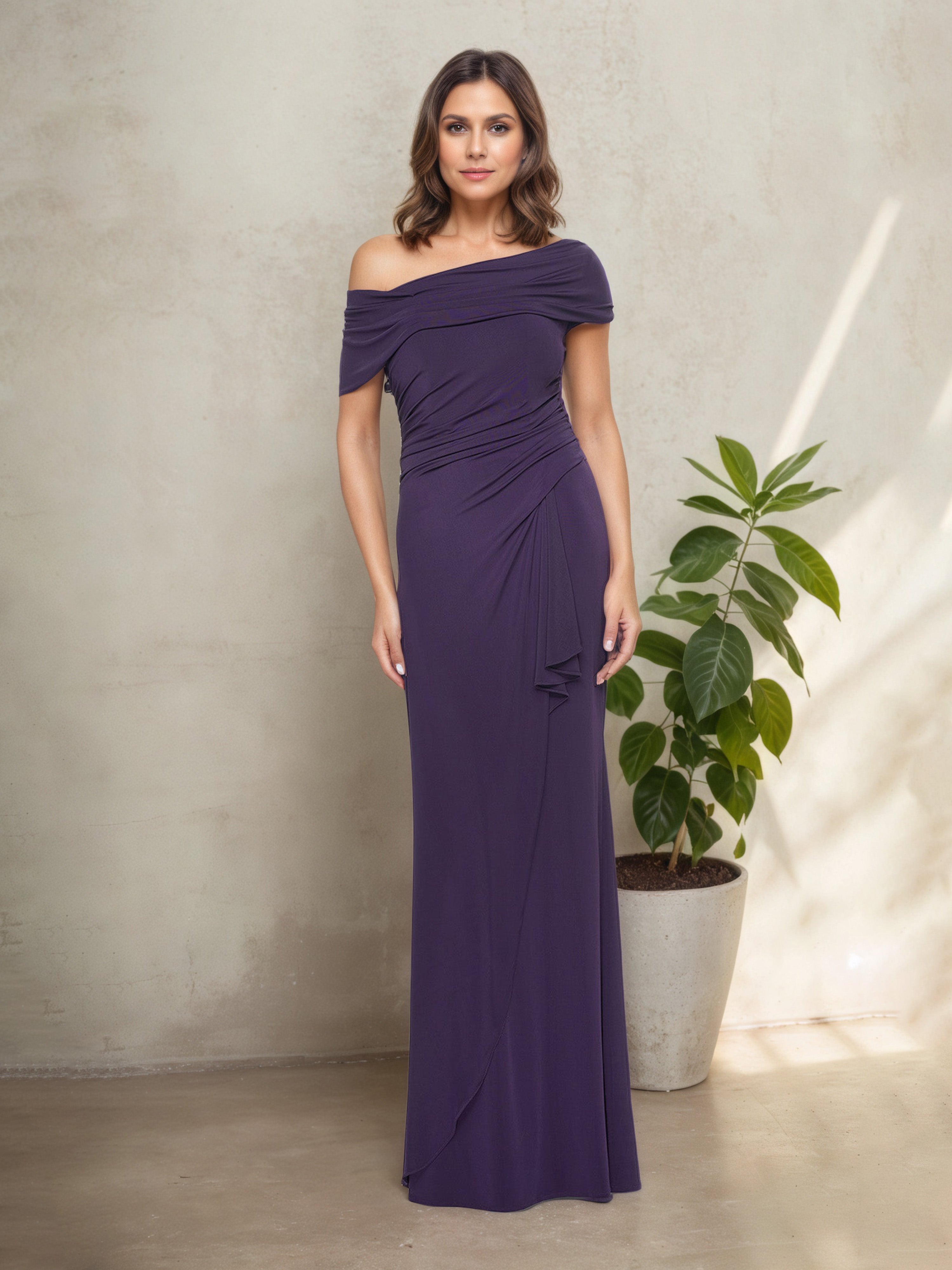 Robe Mère de la Mariée RAISIN Fourreau/Colonne à Une Épaule avec Plissés Sophistiqués