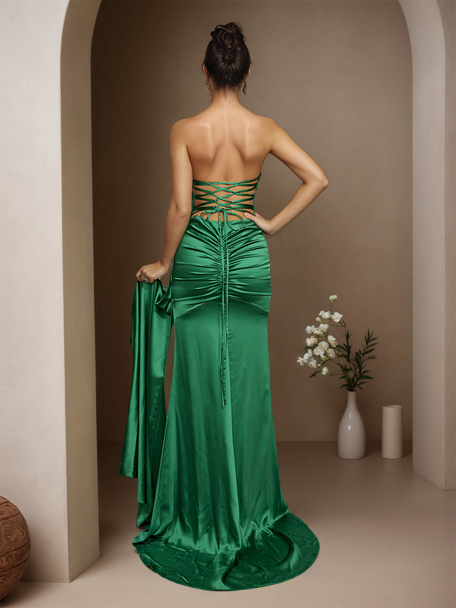 Cicinia Vert Robe de Soirée Longue en Satin Doux Fourreau Traîne Balayée sans Bretelles Charmante