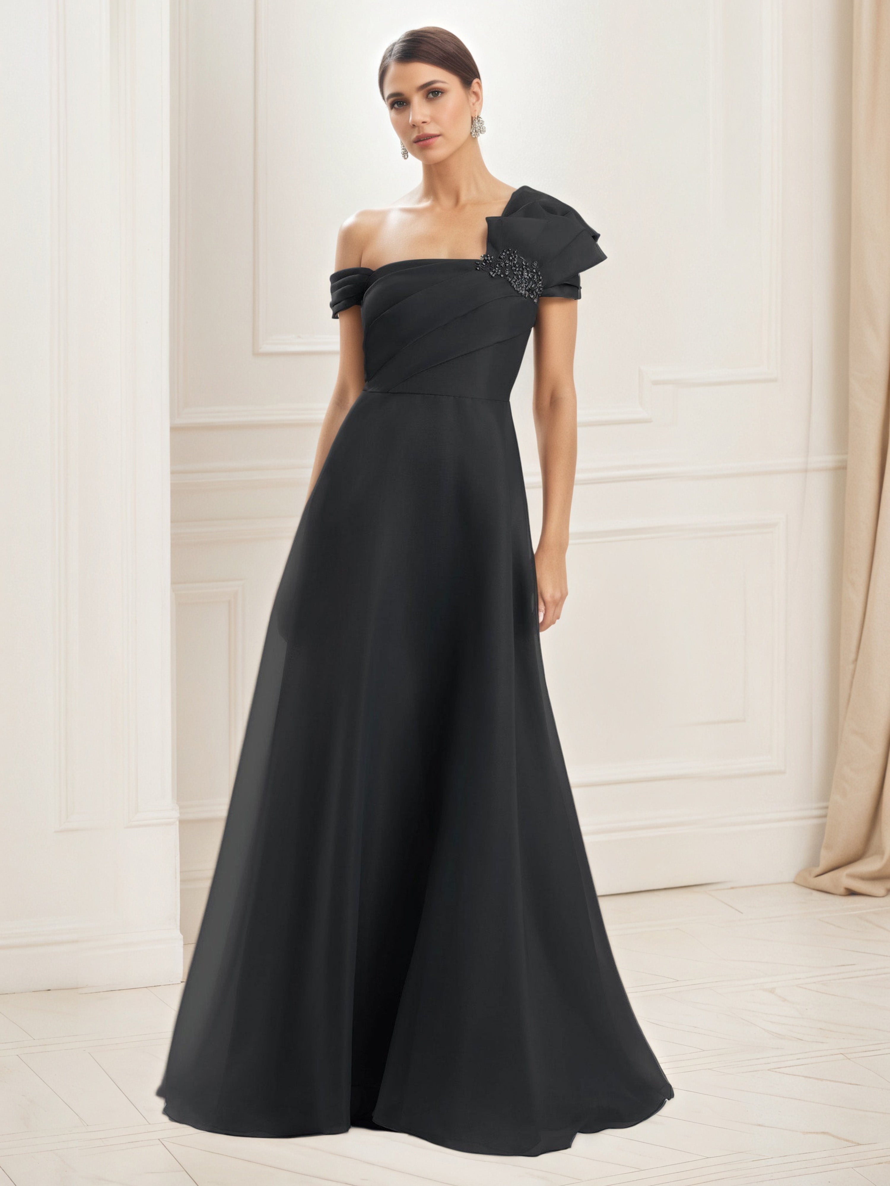 Robe de Bal Noir A-Line à Une Épaule avec Bustier Plissé et Broderies