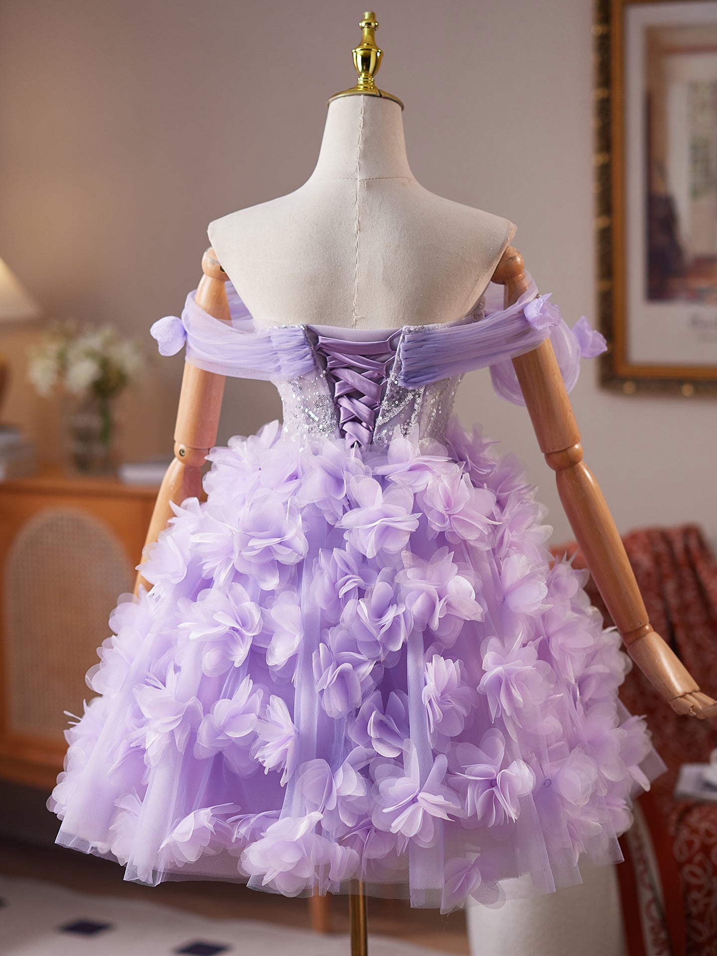 Robe de Bal Lilas Magnifique en Tulle Appliqués Fleurs et Paillettes Coupe A pour Homecoming
