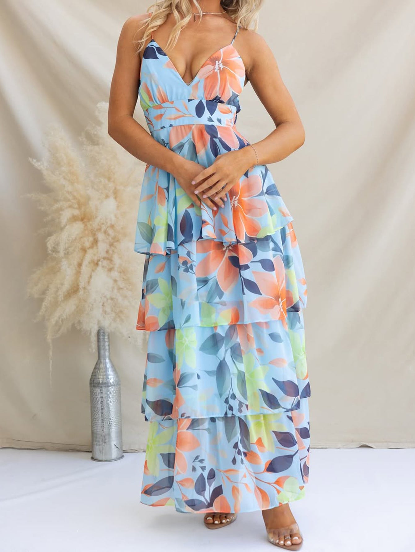 Robe Invitée Mariage Bleu Florale Col V Bretelles Fines à Superpositions
