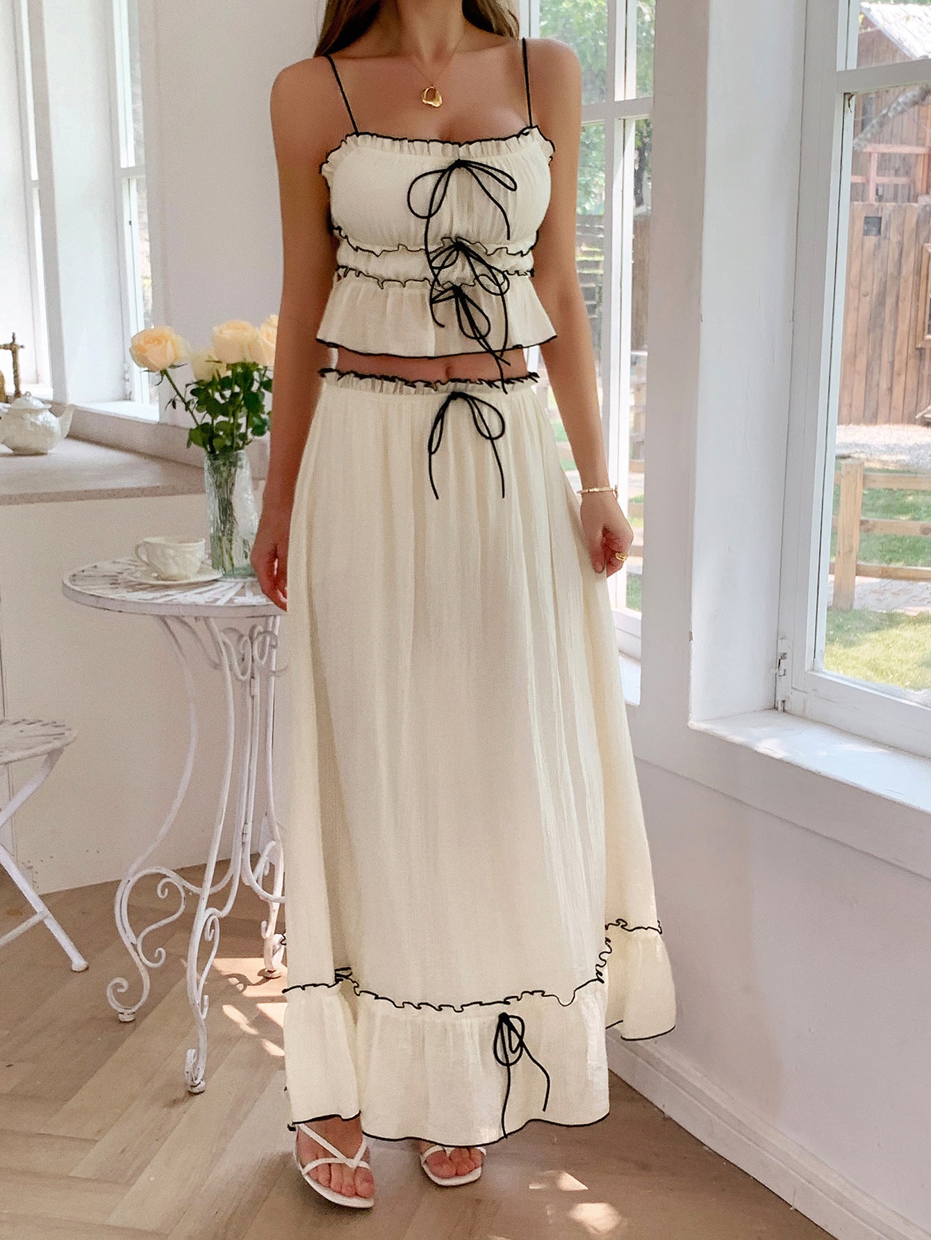Ensemble 2 Pièces Mariage Apricot Bustier Volanté et Robe à Bretelles Fines