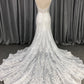 Robe fourreau Col V  Dentelle Robe de Mariée avec la courte traîne
