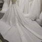 Gracieuse Robe trapèze cache cœur applique Dentelle&Tulle Robe de Mariée avec la traîne de balayage
