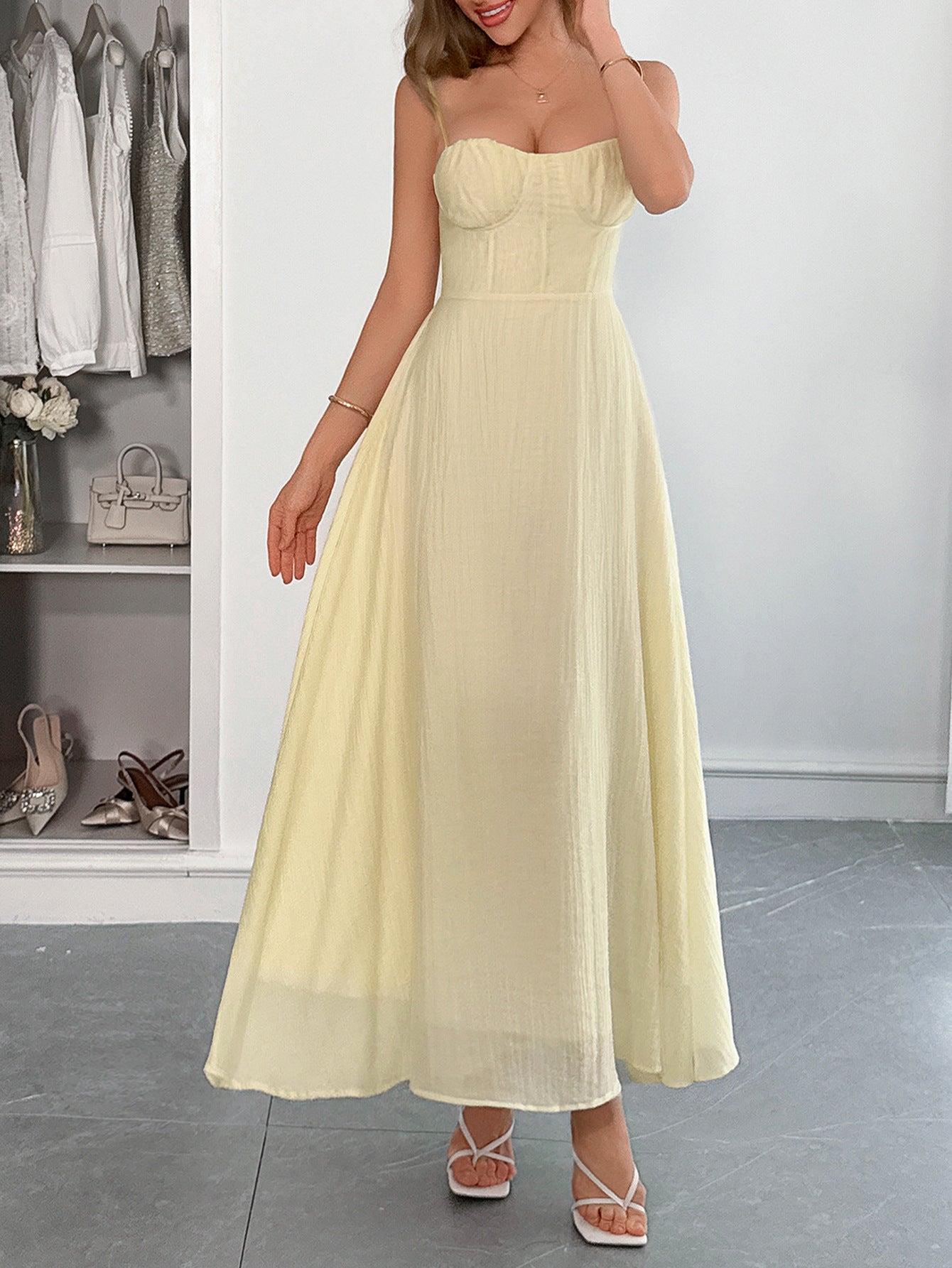 Robe Invitée Mariage JONQUILLE à Bretelles Fines Sans Manches