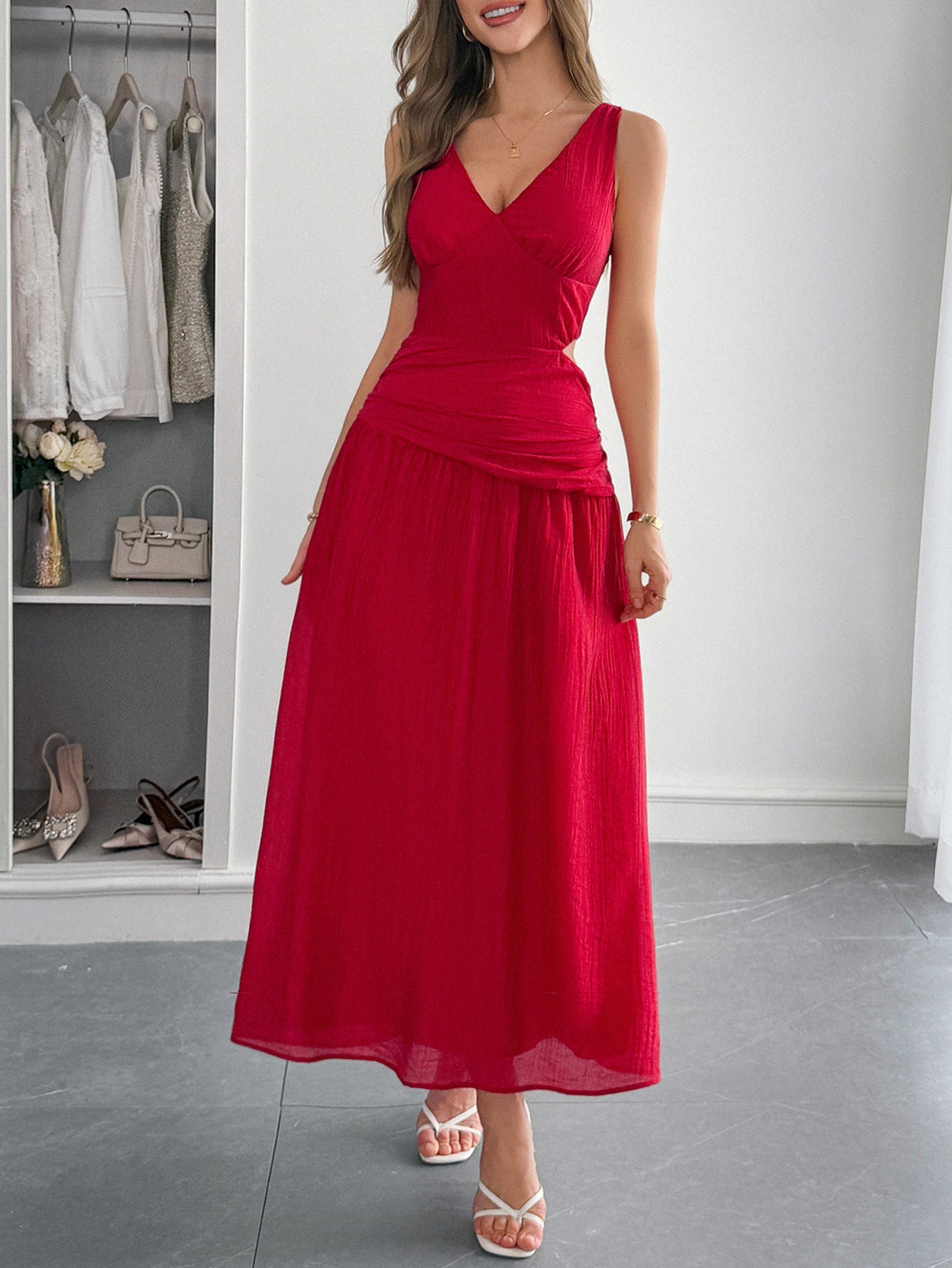 Robe Invitée Mariage Rouge Encolure V Coupe A
