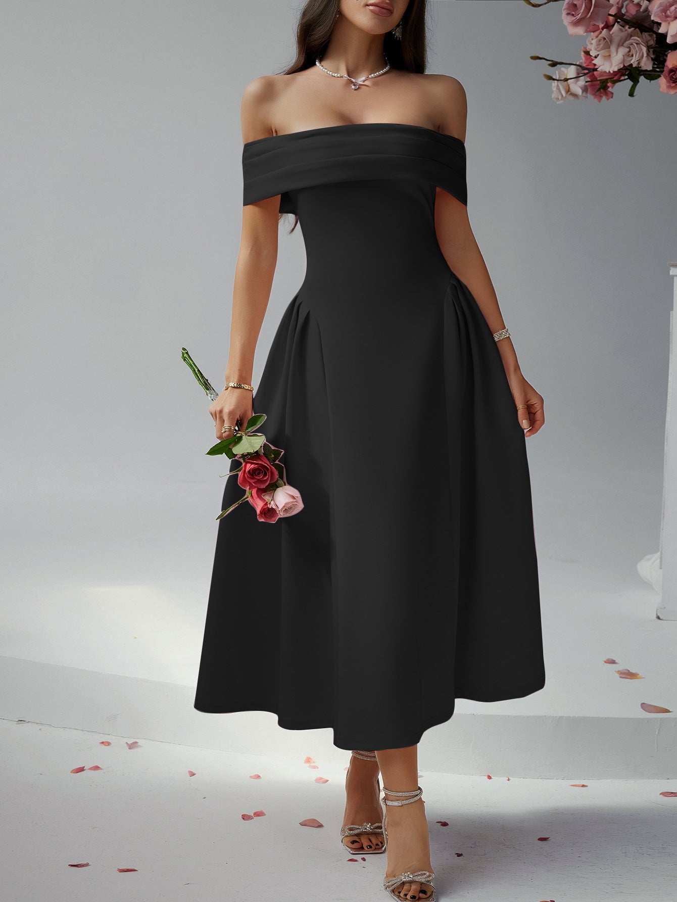 Robe Invitée Mariage Noire Épaules Dénudées Sans Bretelles Longueur Cheville