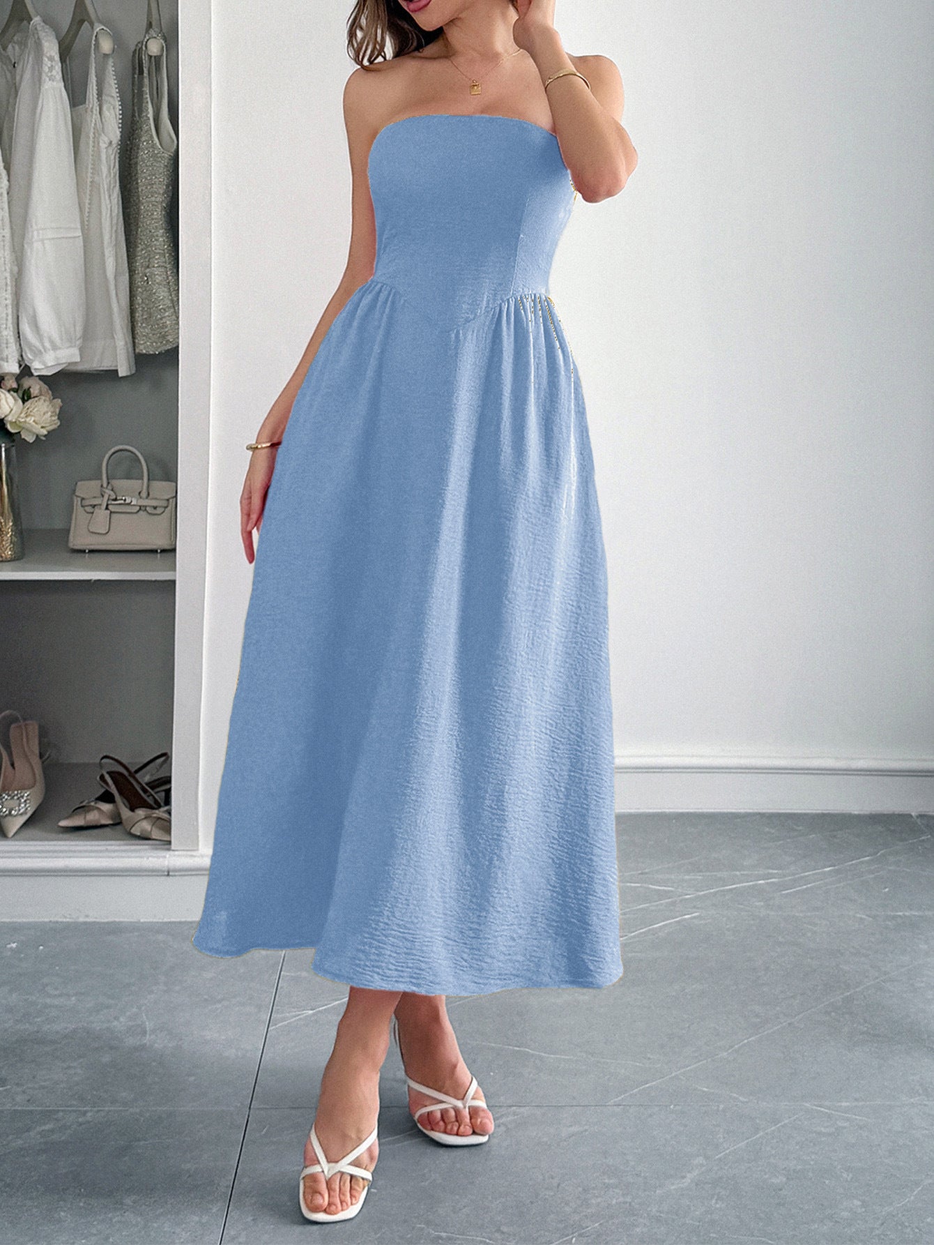 Robe Invitée Mariage Bleu Uni Élégante Coupe A Longue