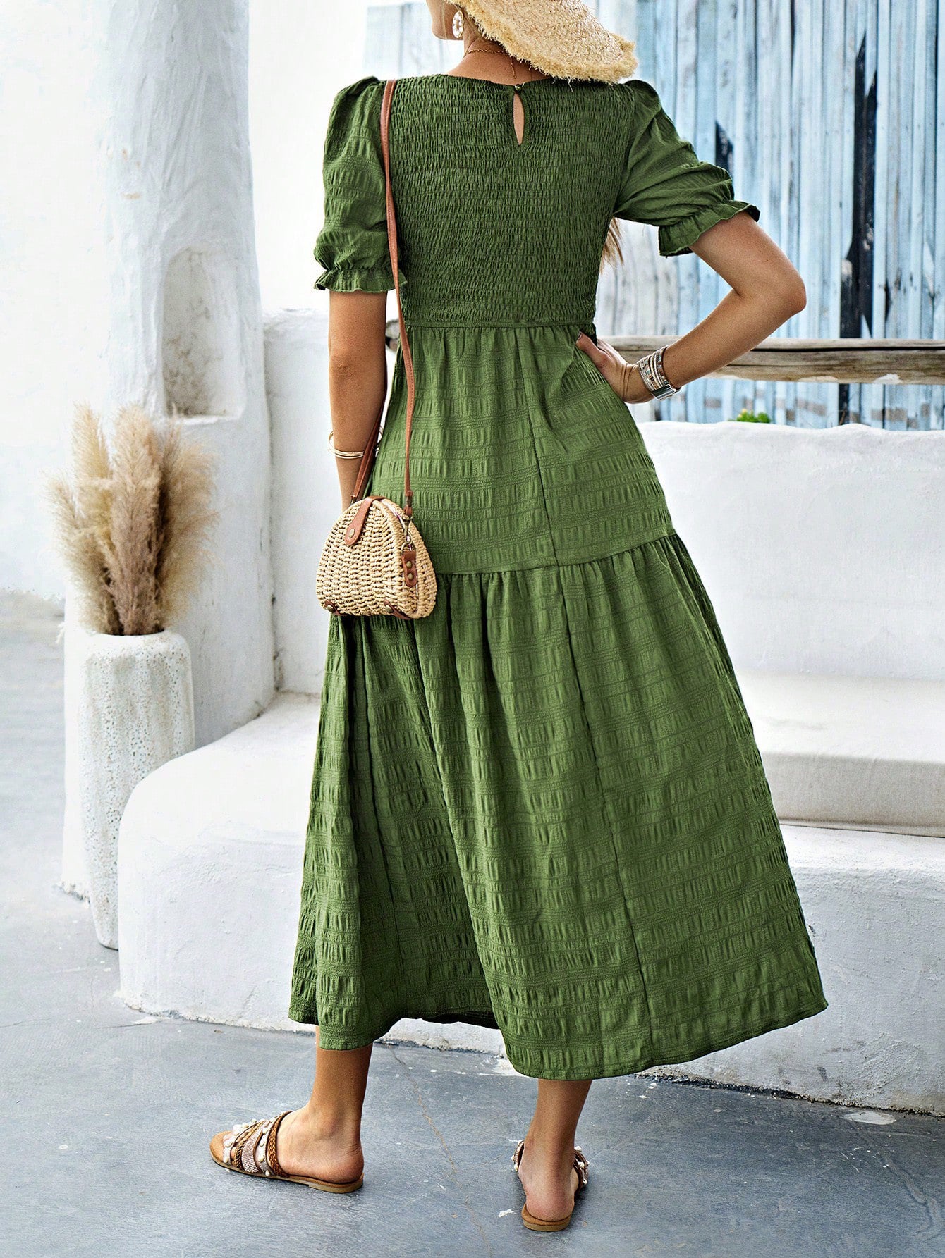 Robe Invitée Mariage VERT_OLIVE à Manches Courtes Encolure Ras du Cou