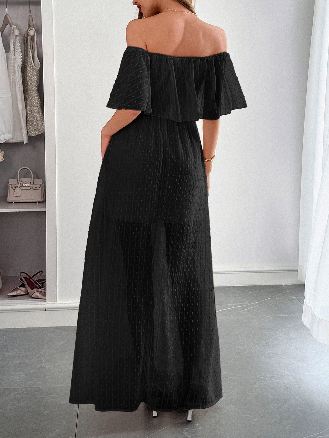 Robe Invitée Mariage Noire en Tulle Épaules Dénudées Longue