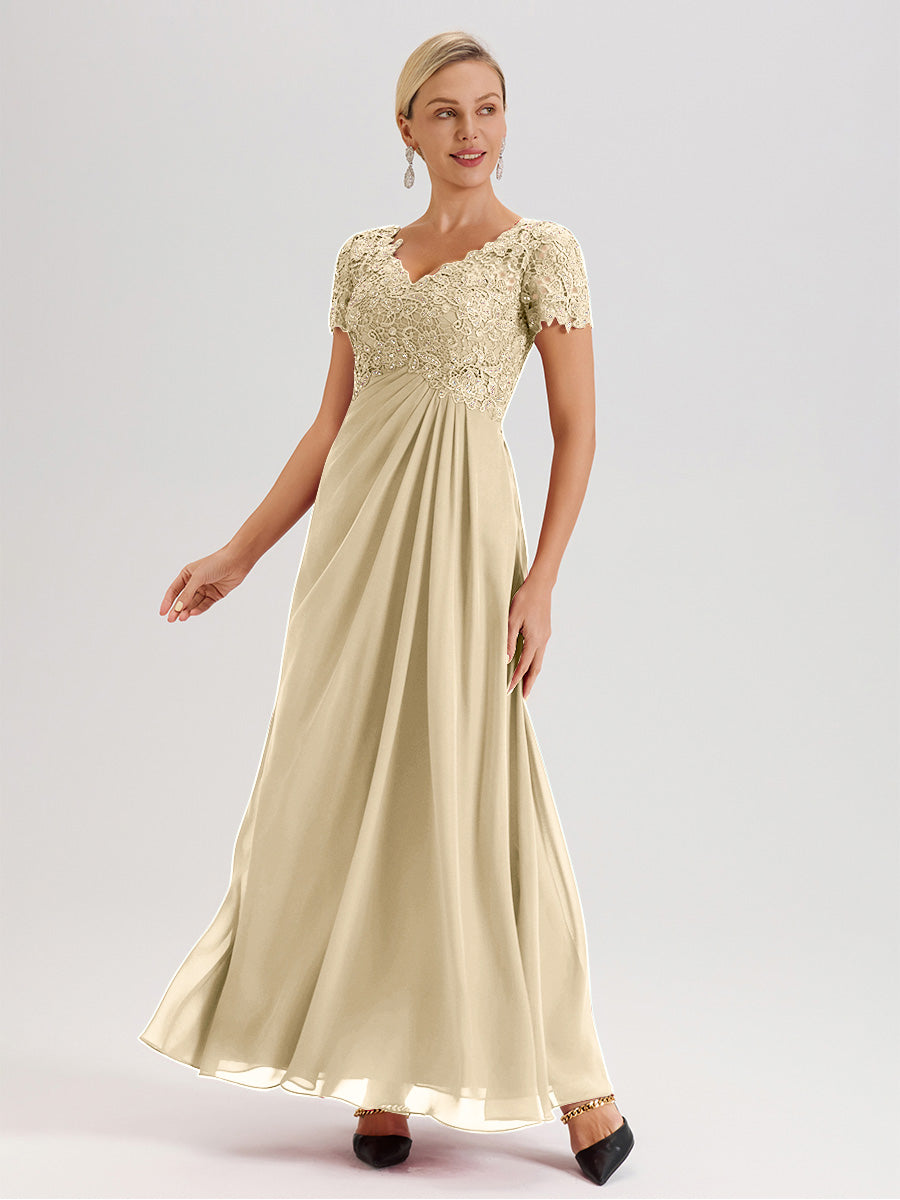 Cicinia Tenue Mère De La Mariée Très Chic Couleur Champagne Dentelle Et Mousseline Avec Mancherons Col V Fluide Trapèze