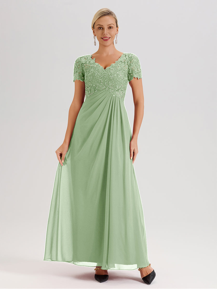 Cicinia Tenue Mère De La Mariée Très Chic Vert Sauge Poussiéreux Dentelle Et Mousseline Avec Mancherons Col V Fluide Trapèze