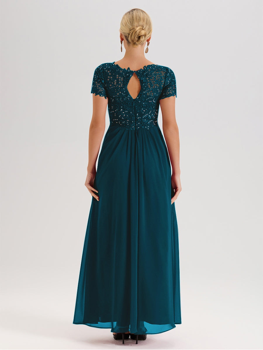 Cicinia Tenue Mère De La Mariée Très Chic Bleu Encre Dentelle Et Mousseline Avec Mancherons Col V Fluide Trapèze