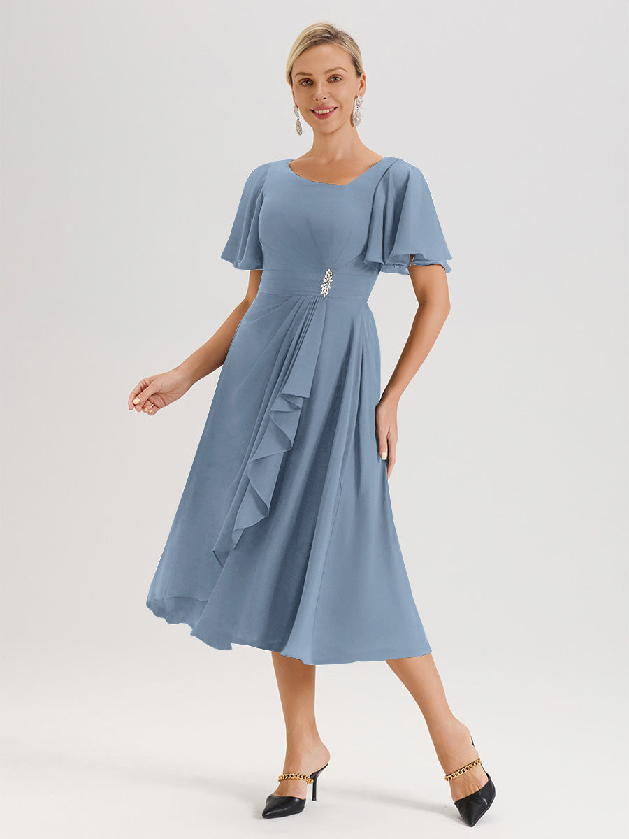 Cicinia Robe Mère De La Mariée Bleu De Schiste En Mousseline Avec Encolure Irrégulière Manches Courtes Longueur Mi-Mollet