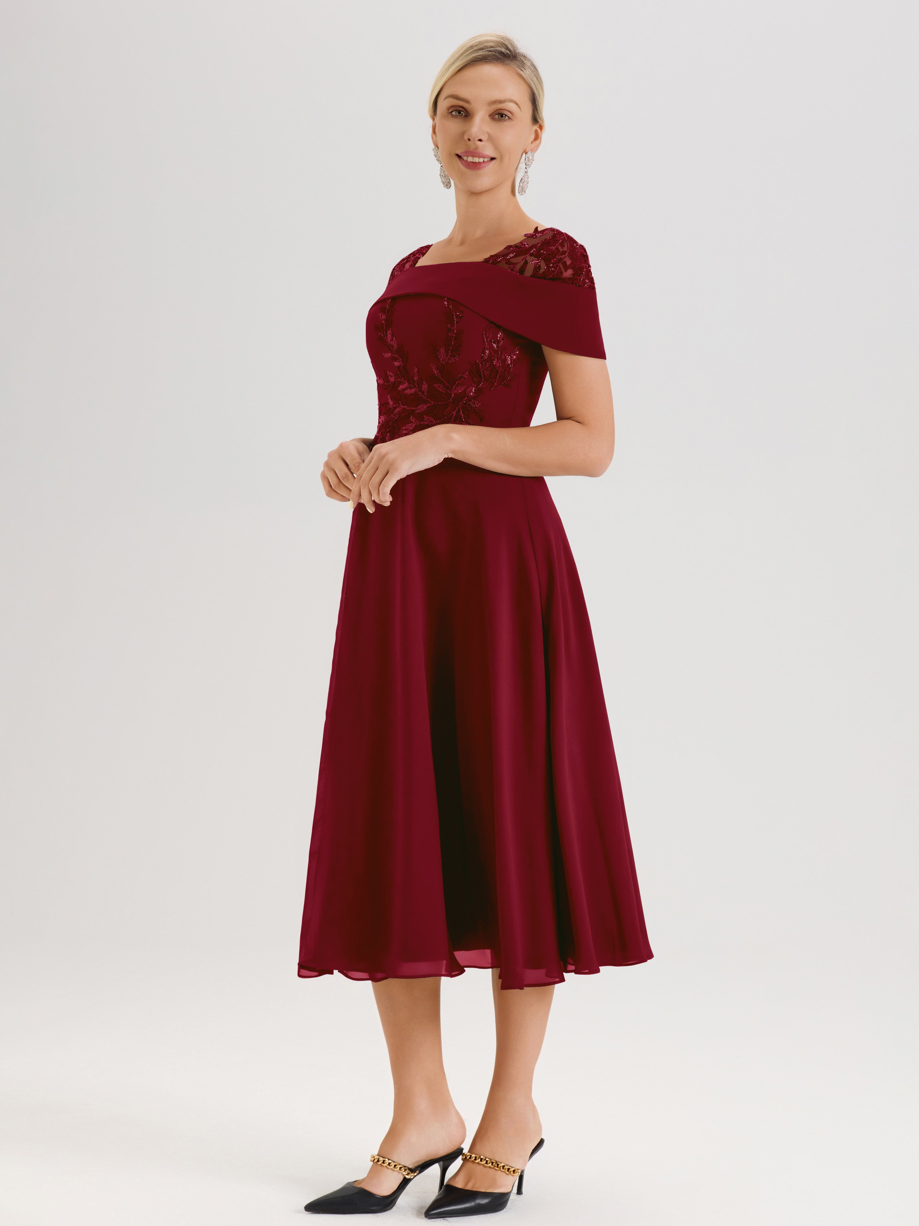 Cicinia Robe Trapèze Pour Mère De La Mariée BORDEAUX En Mousseline Et Dentelle Col Carré Manches Courtes Longueur Mi-Mollet