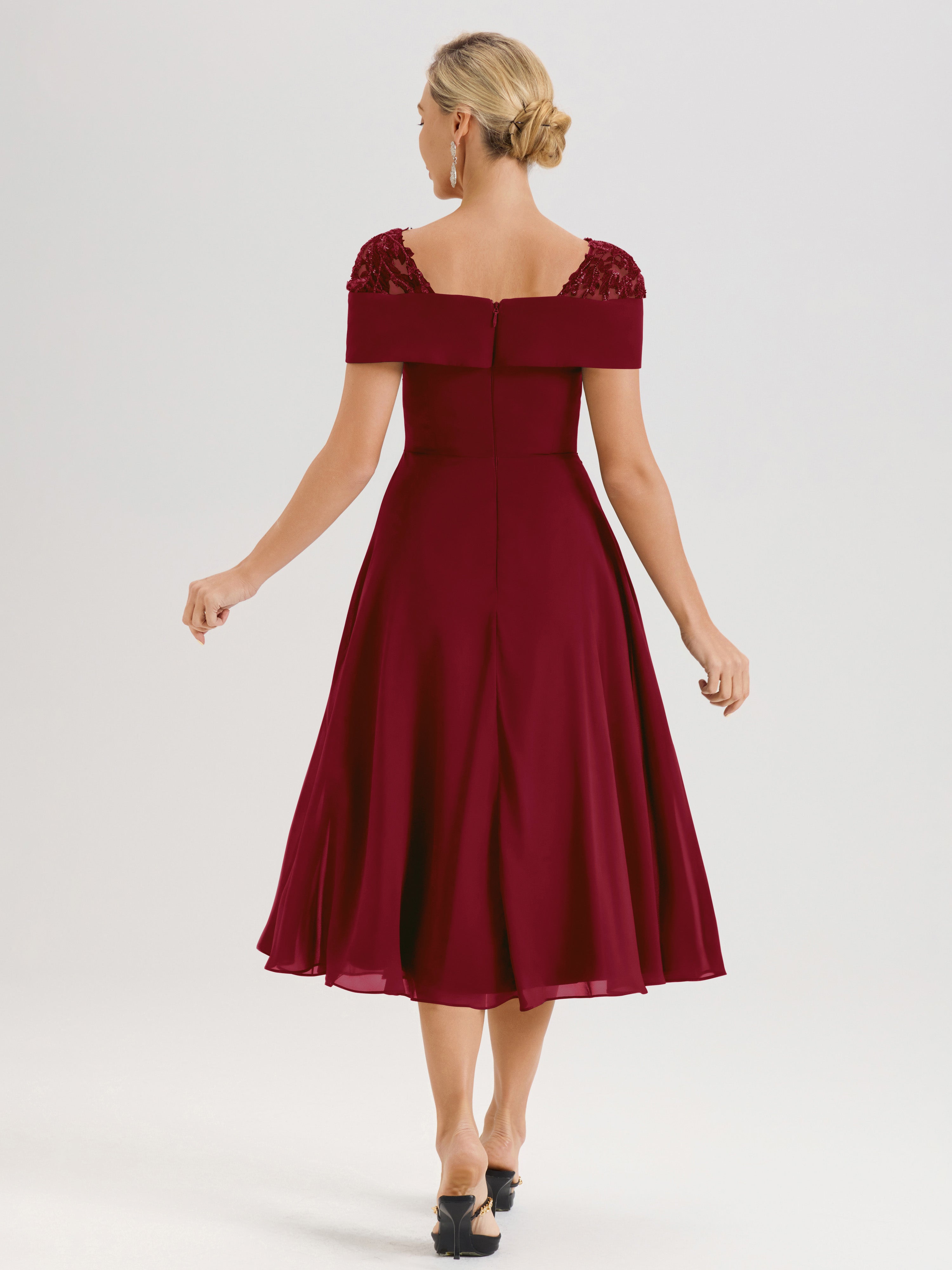 Cicinia Robe Trapèze Pour Mère De La Mariée BORDEAUX En Mousseline Et Dentelle Col Carré Manches Courtes Longueur Mi-Mollet