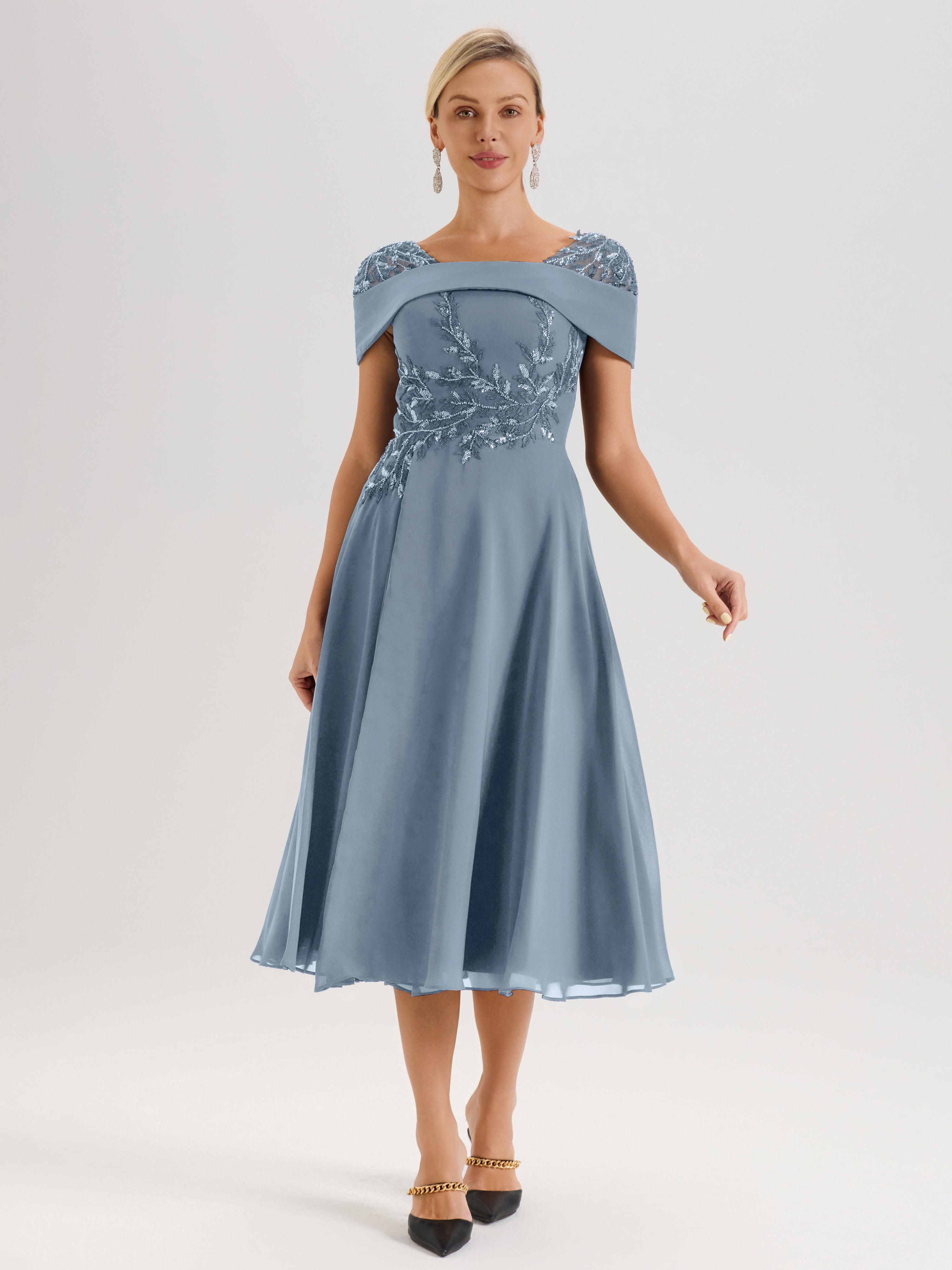 Cicinia Robe Trapèze Pour Mère De La Mariée Bleu Poudré En Mousseline Et Dentelle Col Carré Manches Courtes Longueur Mi-Mollet